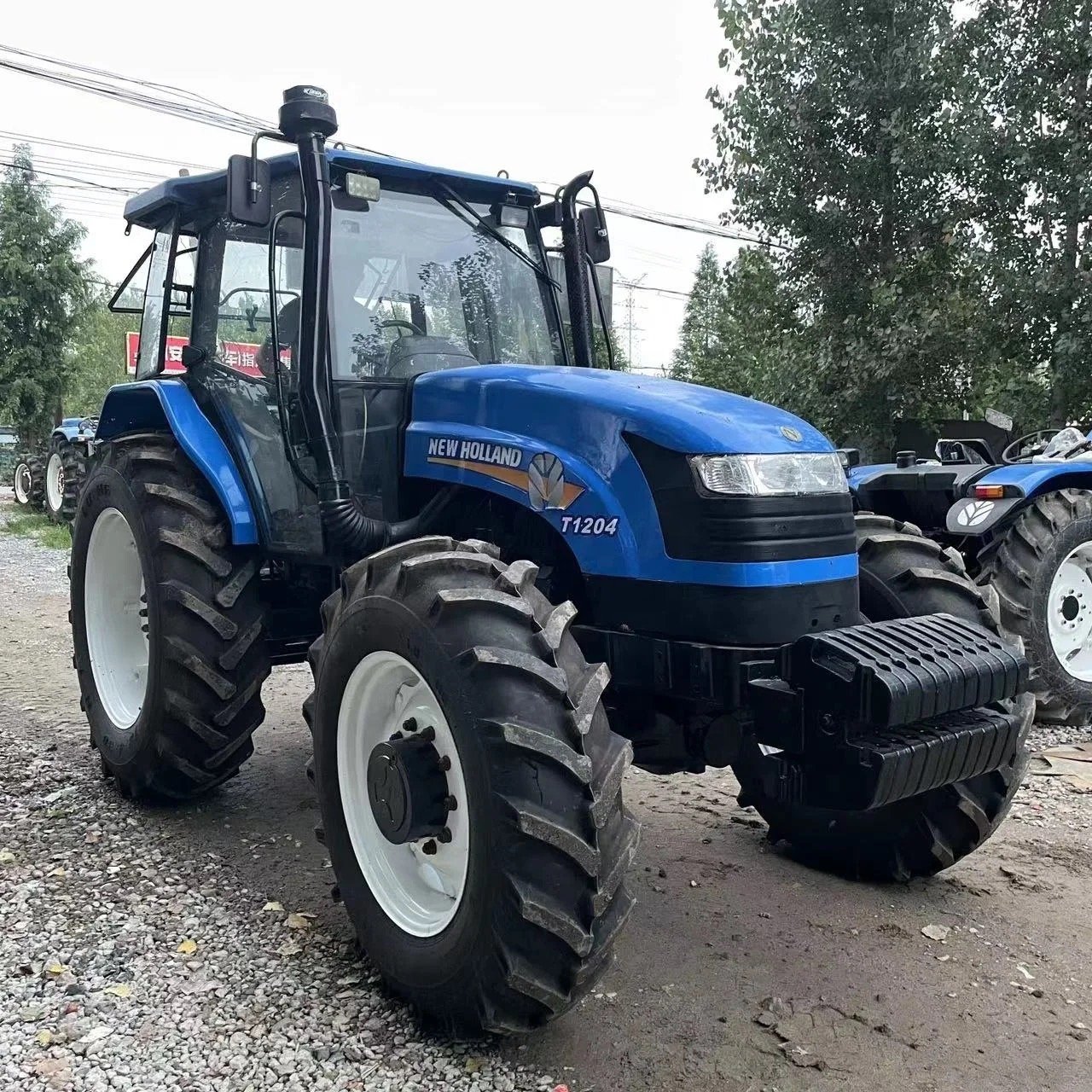 Cheap New Holland Agriculture Machinery Farm Wheel Drive Used Tractors for Sale Online