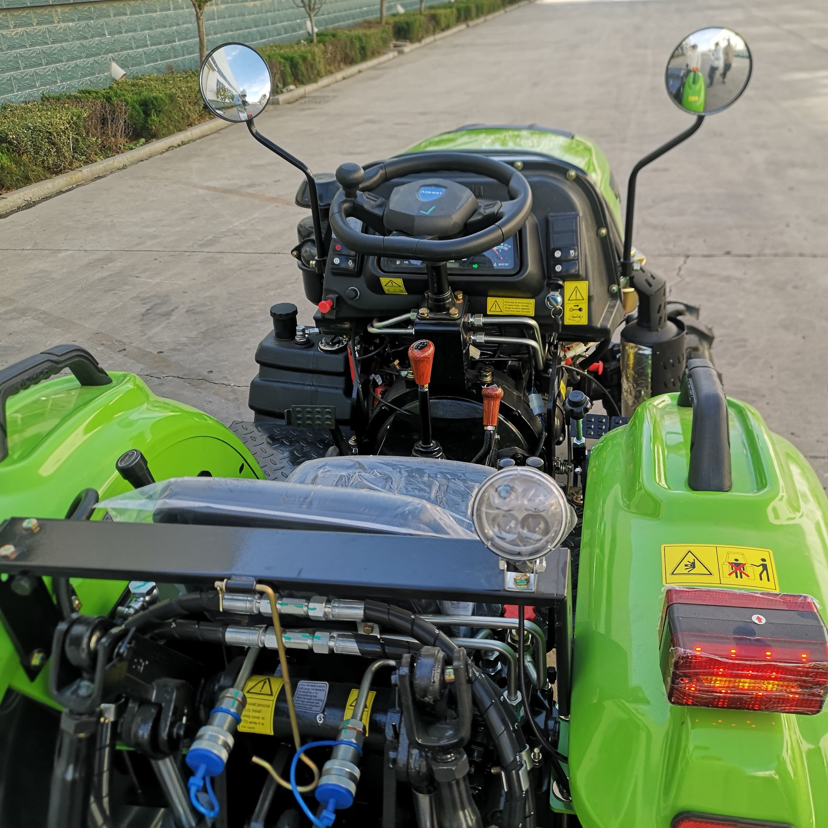 Multifunction Agricolas 4wd Farmer Tractores Compact Agriculture Tractor Small Farm Agriceltural 4x4 Mini Farming Tractors