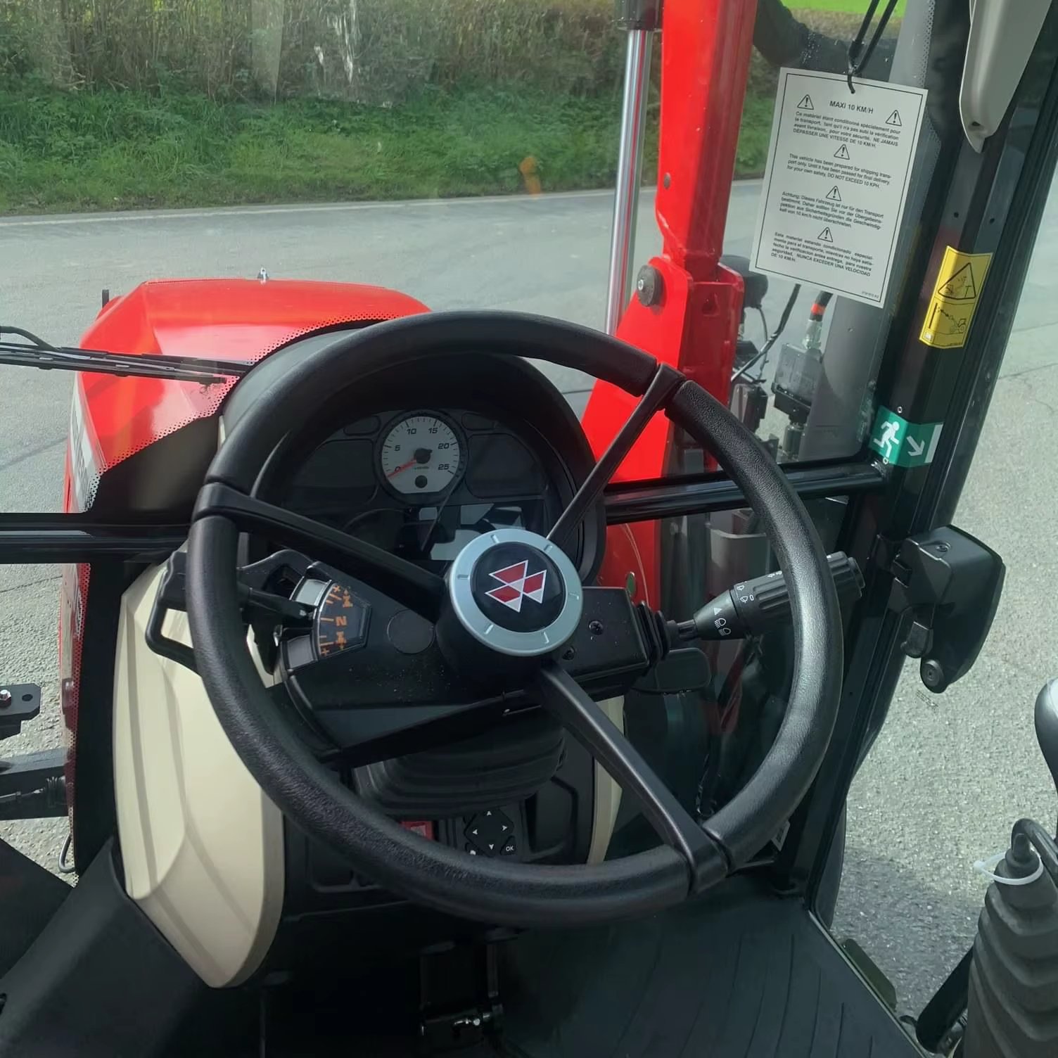 Massey Ferguson MF 385 2WD and MF 390 4X4 Farm Tractors Original Agricultural Machinery Used Condition for Sale