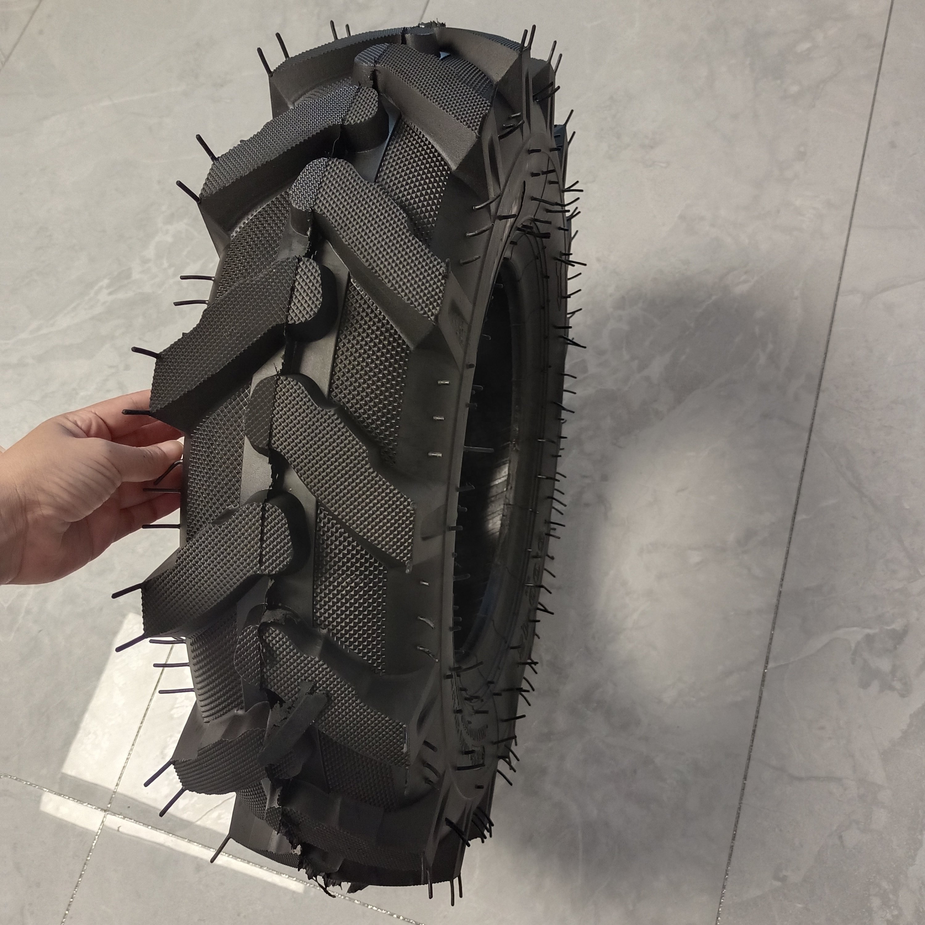 Factory Making 600-12 R1 Pattern 6.00-12 Tractor Tires for Agriculture Machines