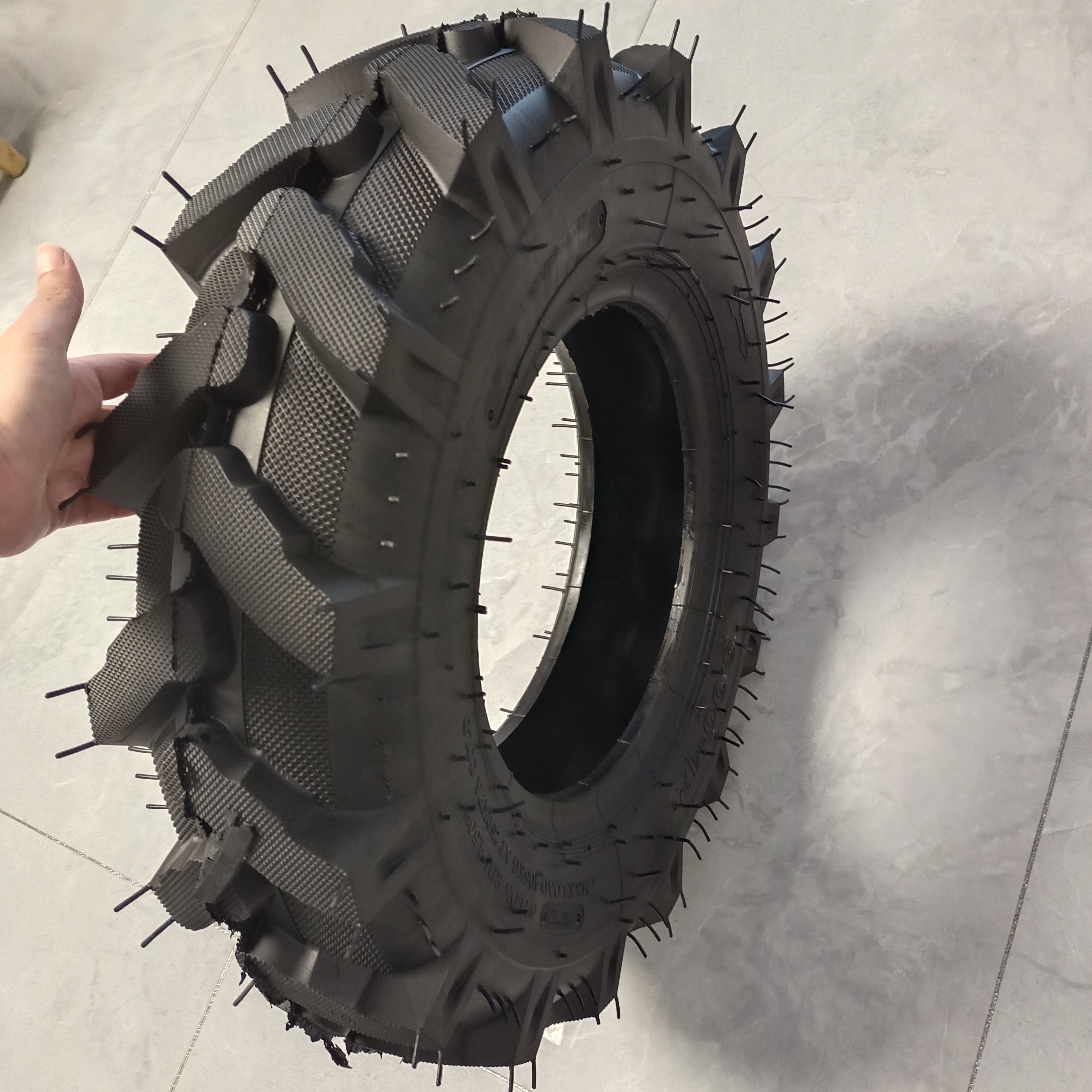 Factory Making 600-12 R1 Pattern 6.00-12 Tractor Tires for Agriculture Machines