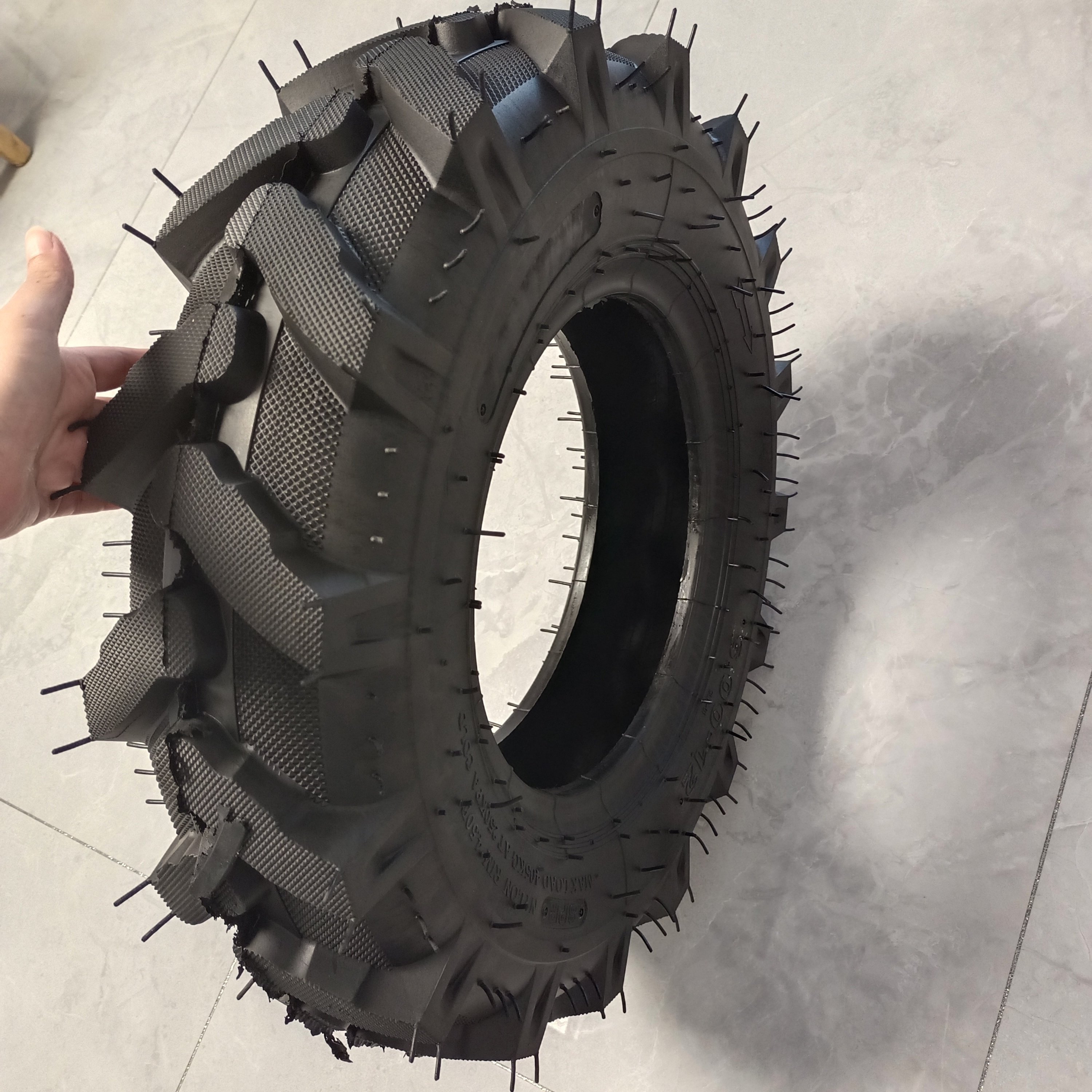 Factory Making 600-12 R1 Pattern 6.00-12 Tractor Tires for Agriculture Machines