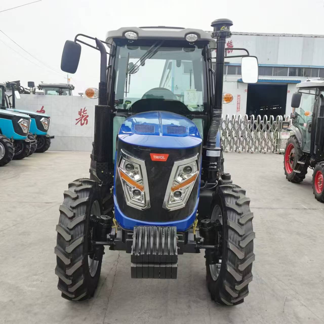 Original High-quality Dutch 70 Horsepower Four-wheel Drive Agricultural Tractor with Disc Rake