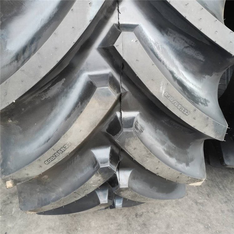 Radial Agricultural Tyre 800/65R32(30.5LR32) Farm Tyre