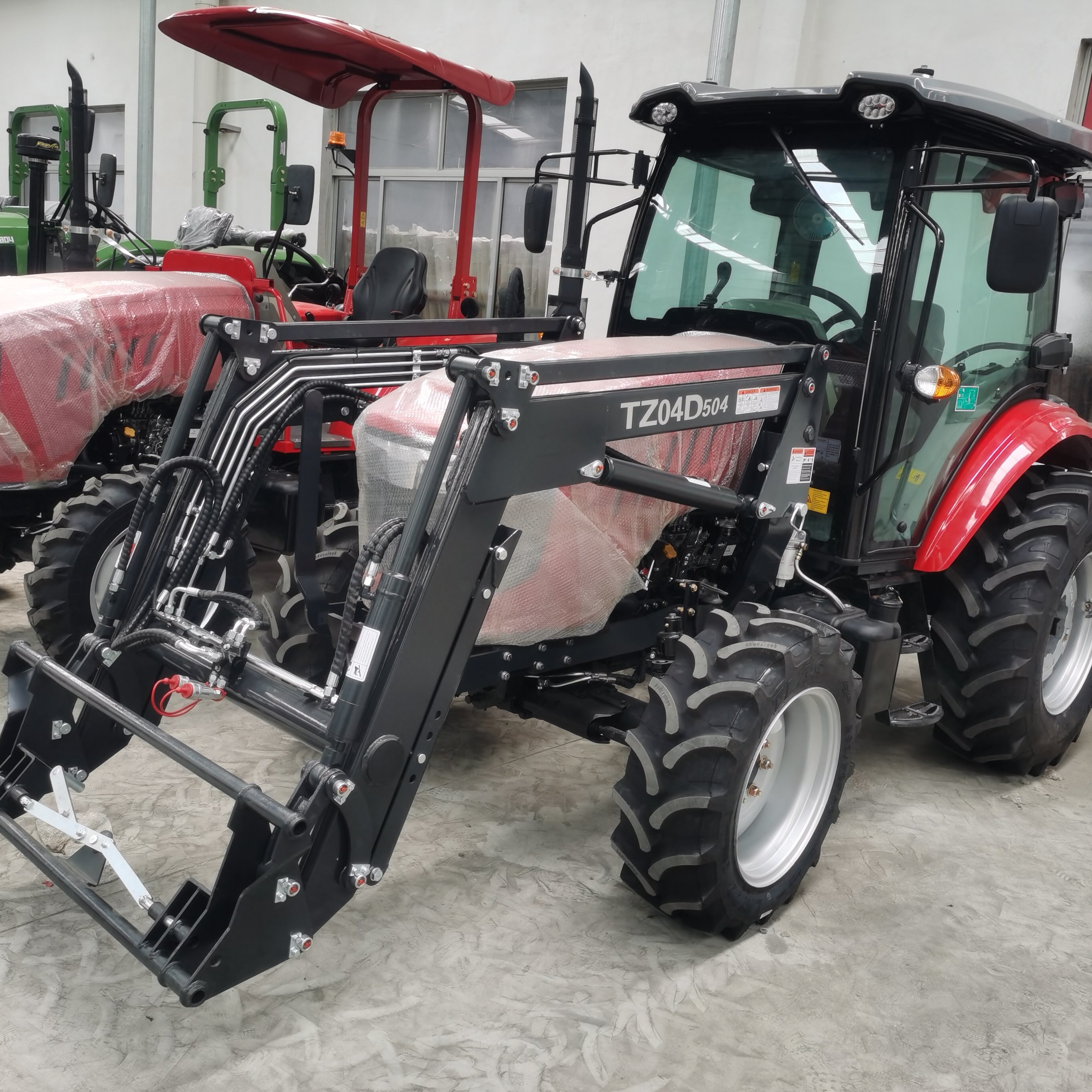 70HP 80HP 90HP 100HP Four Wheel Drive Small Agricultural Farm Tractor with Front Loader for Sale