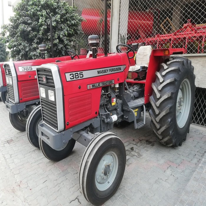 Agriculture Tractor 4 Wheel Drive Massey Ferguson MF385 | Fairly Used Tractor 4wd 110HP