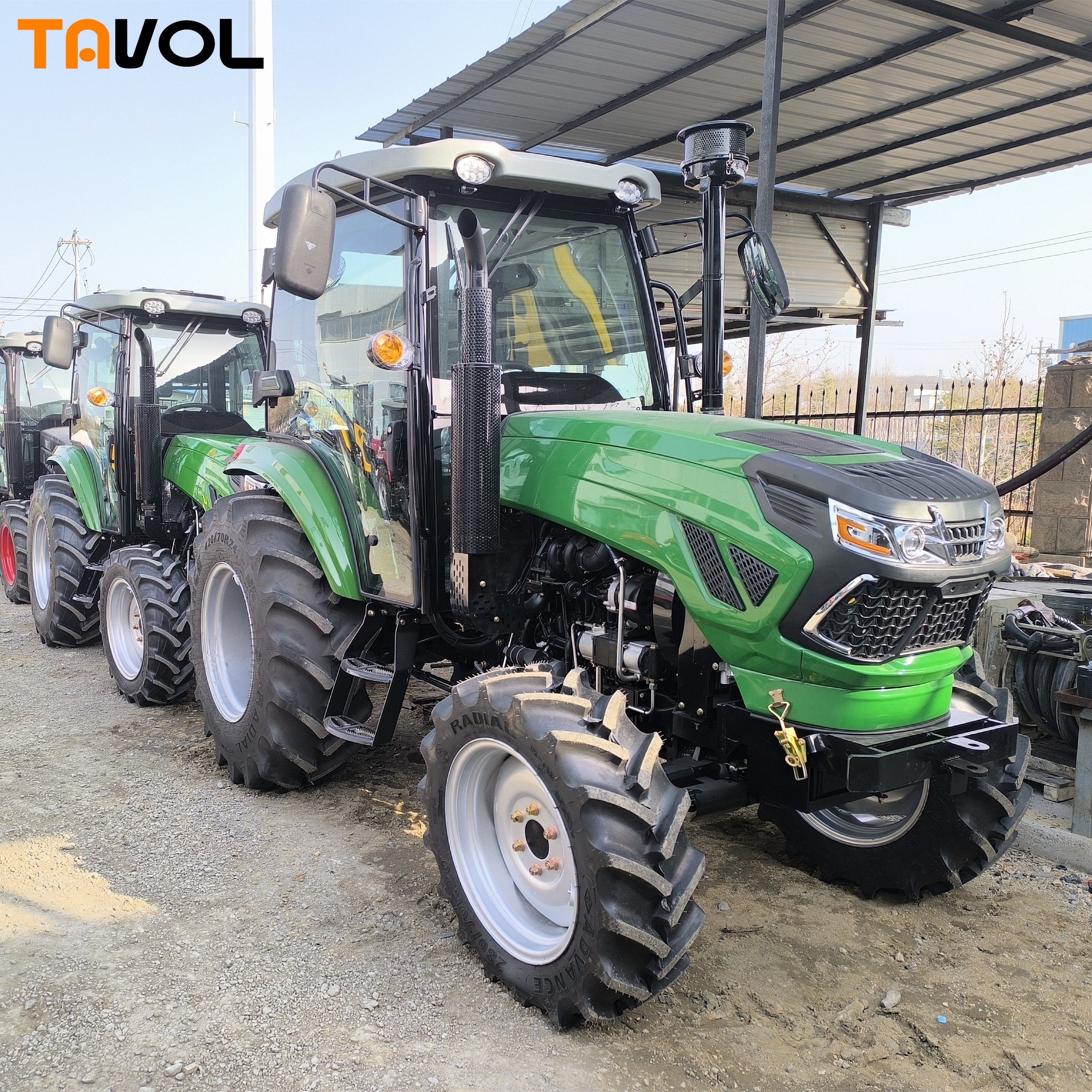 Farm Tractors 70HP 25HP 30HP 130HP 4x4 Wheeled Tractor for Sale