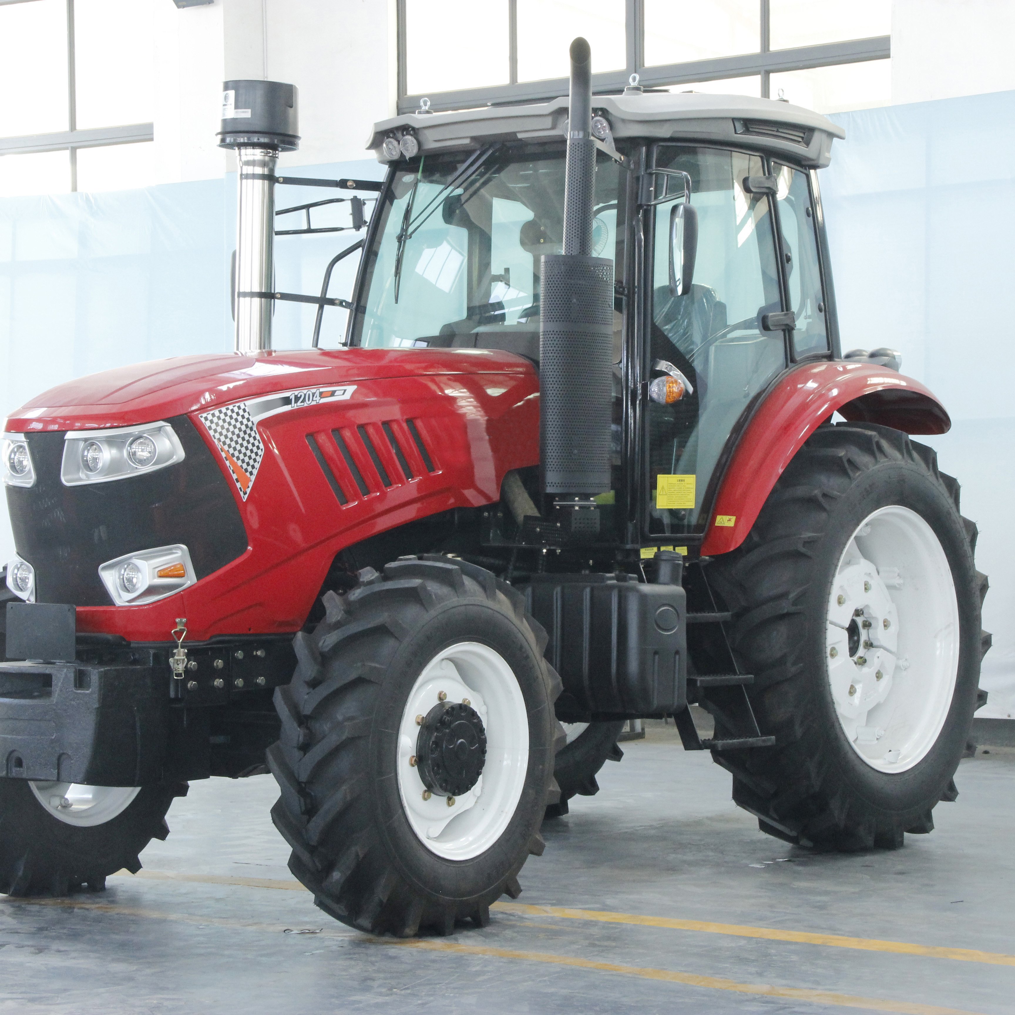 Top quality diesel tractors New farm agricultural machinery Small four-wheel drive tractors