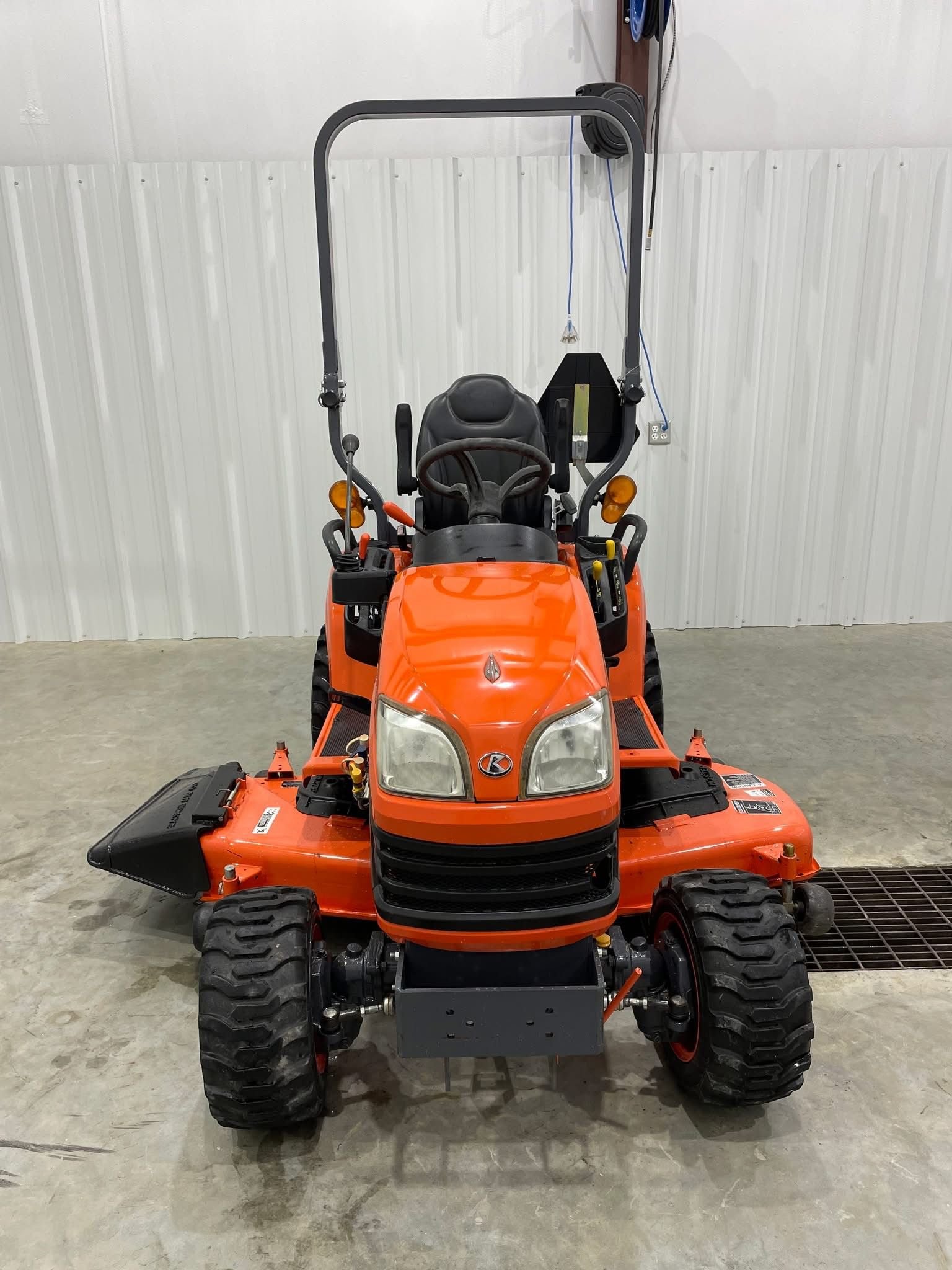 23hp Kubota BX-2370 Tractor Model for Agricultural Work Available