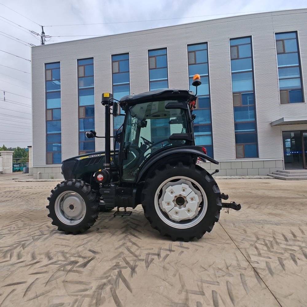 Shandong Factory Mini Farming 70Hp 80Hp 90Hp 100Hp 120Hp 130Hp 140Hp 150Hp Tractor Price Agricultural Tractor for Front Loader