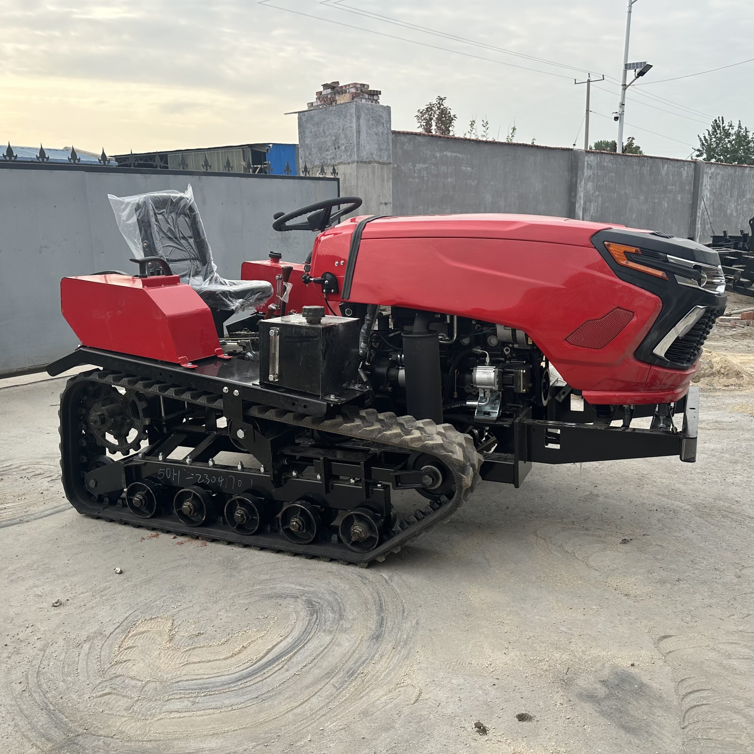 Walking Mini Crawler Tractors 50 HP Tractor 20 hp Two-wheel Mini Garden Tractors Cheap