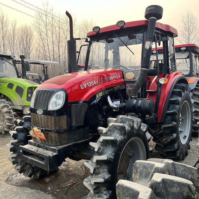 Factory Directly YTO LX1204 Tractors Farm Tractor 130 Hp Yto 1304 With Low Cost