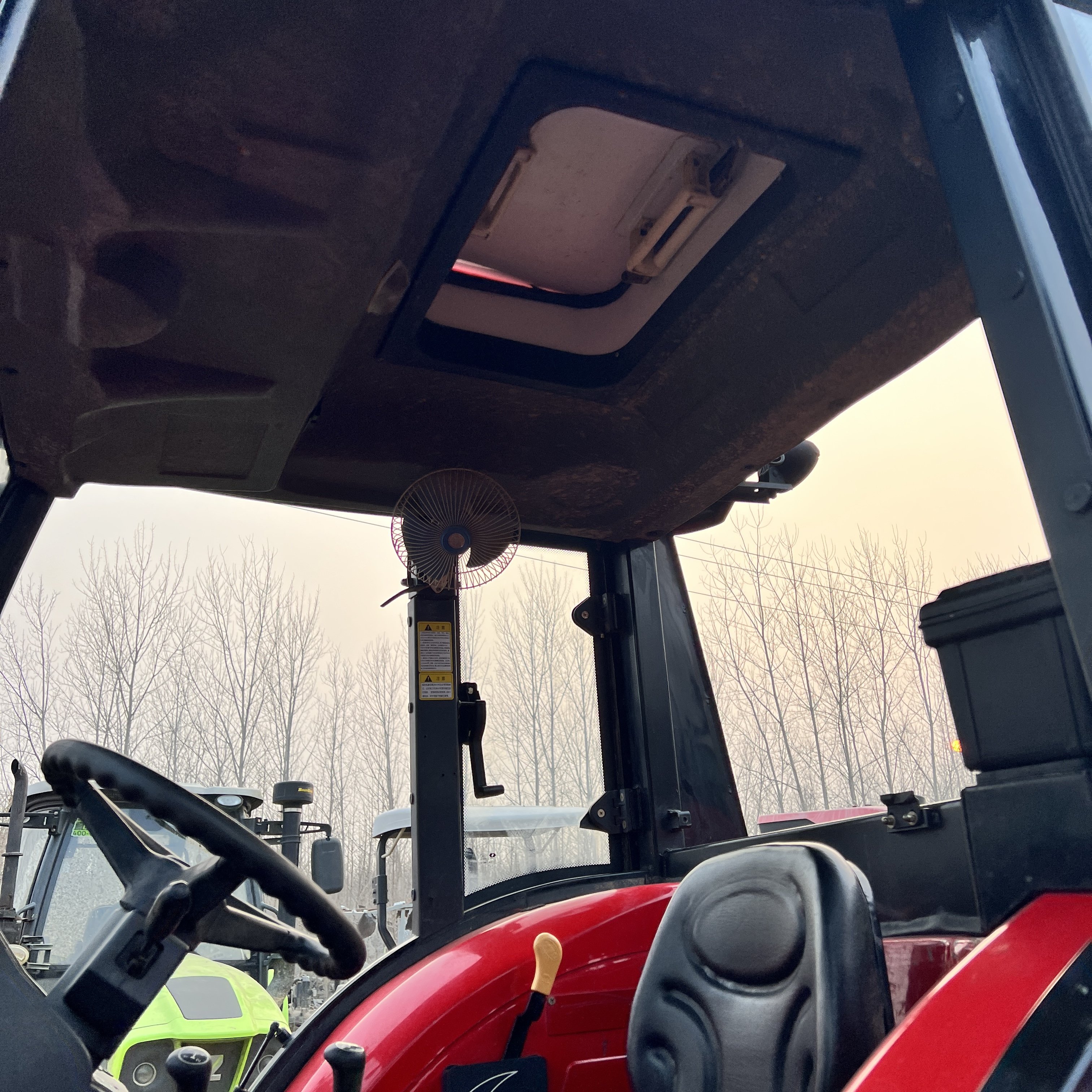 Factory Directly YTO LX1204 Tractors Farm Tractor 130 Hp Yto 1304 With Low Cost