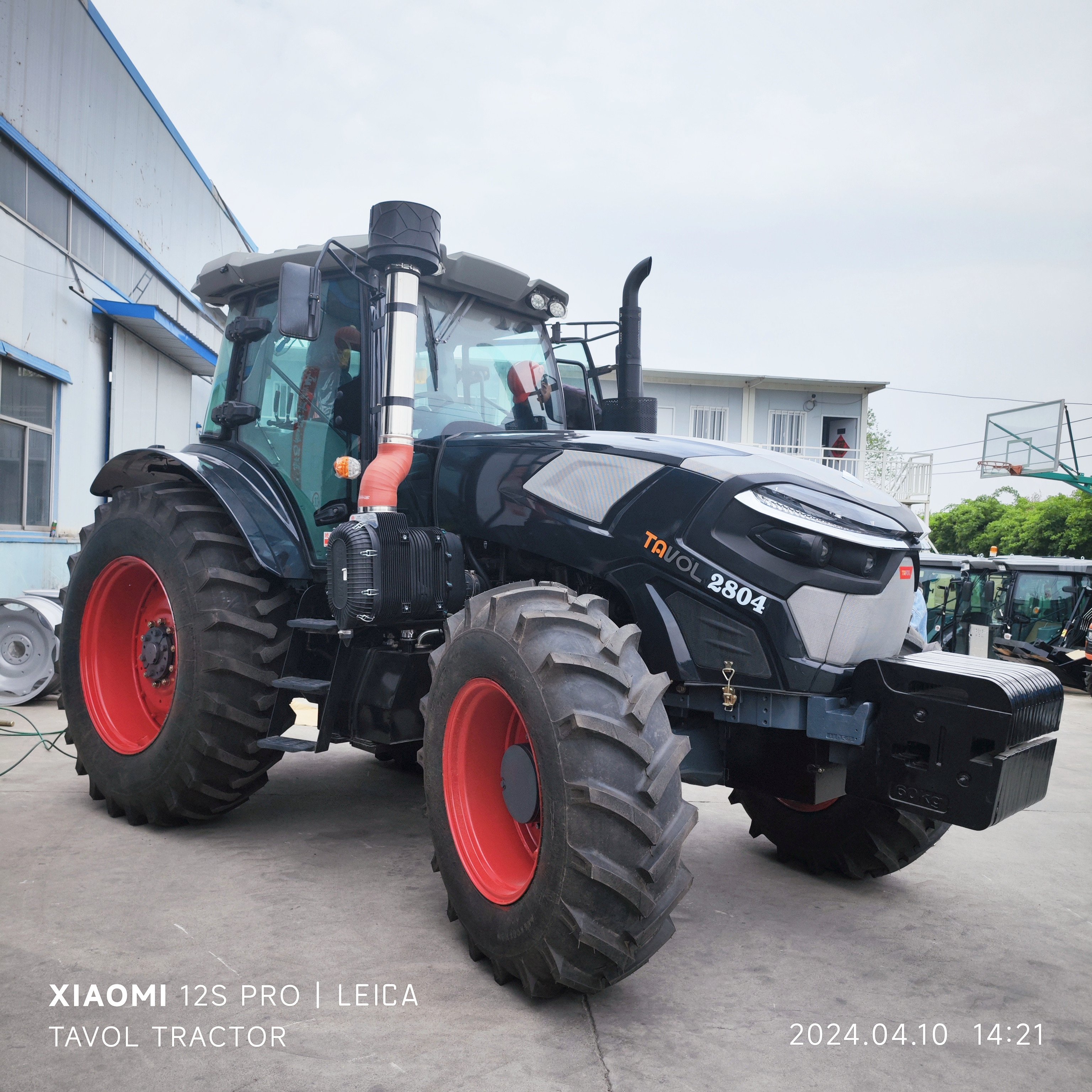 Tractor 200 hp 4x4 Diesel Tavol Tractor for Agriculture 250 hp Price