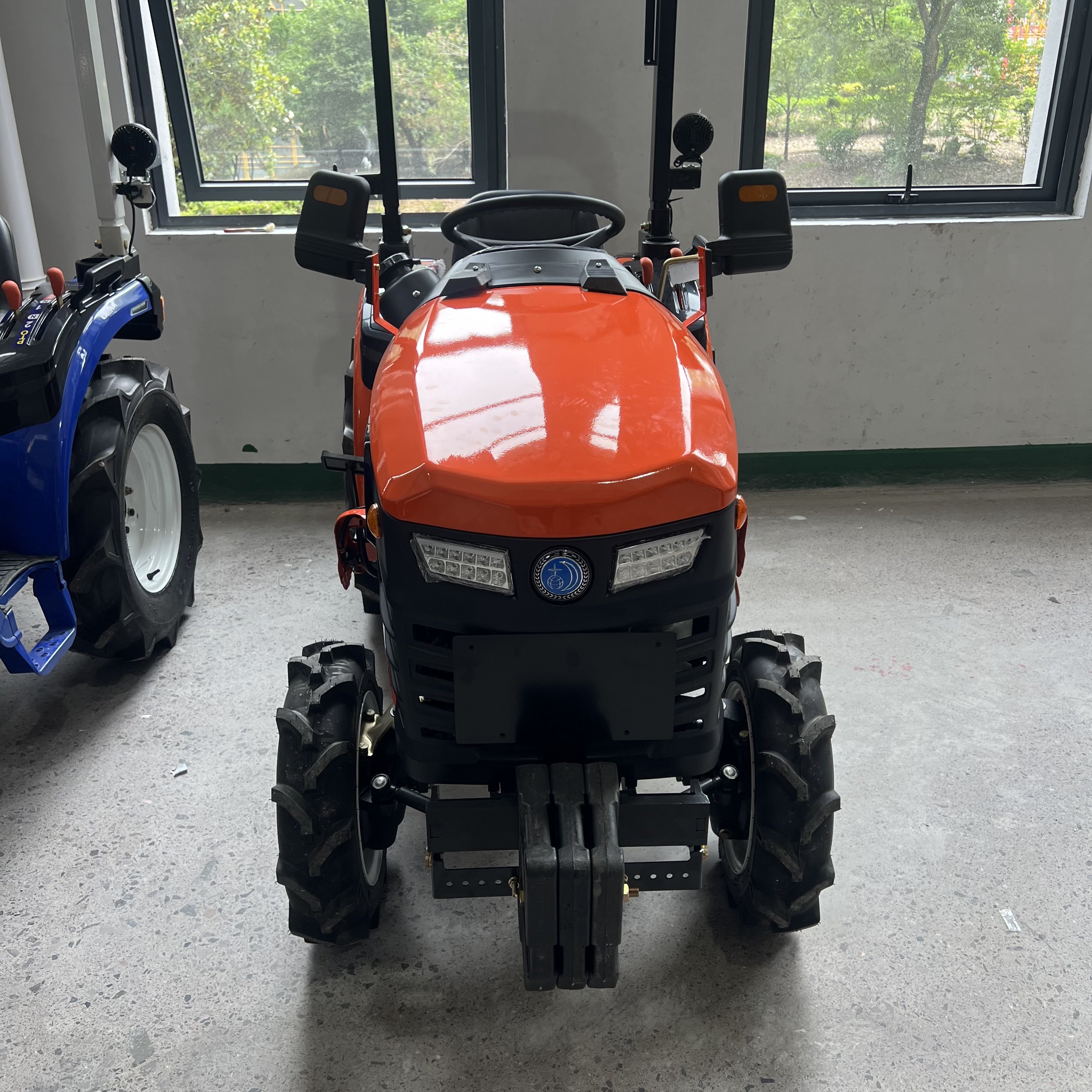 2024 Mini Traktor 30hp 40hp 2wd 4wd 4x4 Traktor Traktor Traktoren Landwirtschaft Landwirtschaft Verkauf