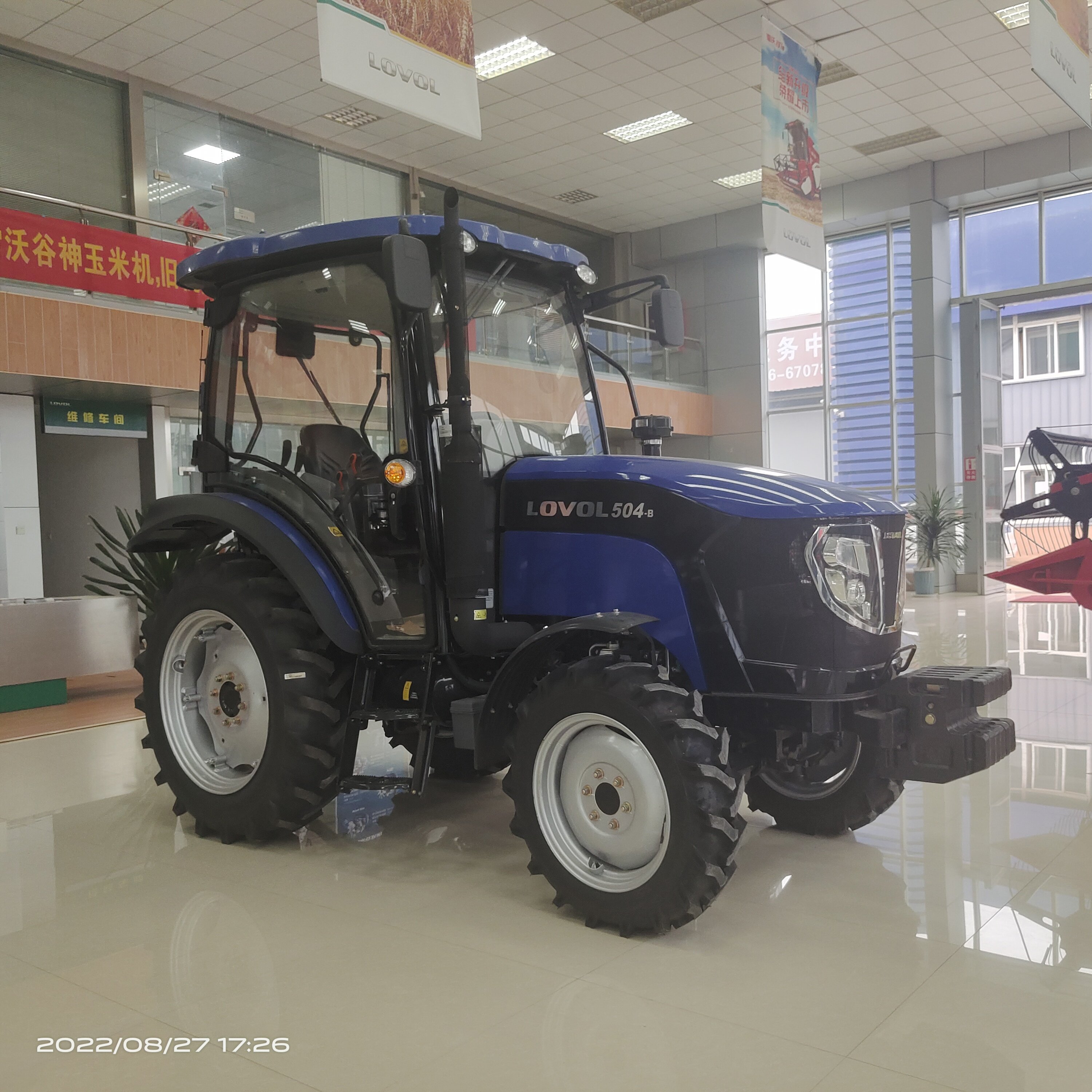 Agricultural Farm Wheel Tractors Lovol 504 50hp 4x4wd with Small Mini Compact Equipment