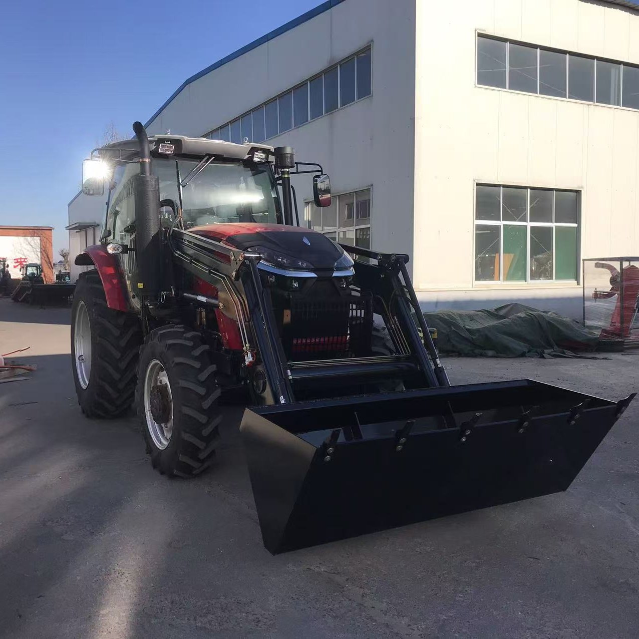 Wheeled Tractor Garden Tractor With EPA Certificate Agriculture Compact Lawn Farm Tractor