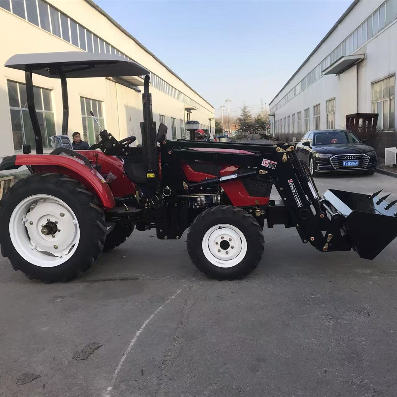Wheeled Tractor Garden Tractor With EPA Certificate Agriculture Compact Lawn Farm Tractor