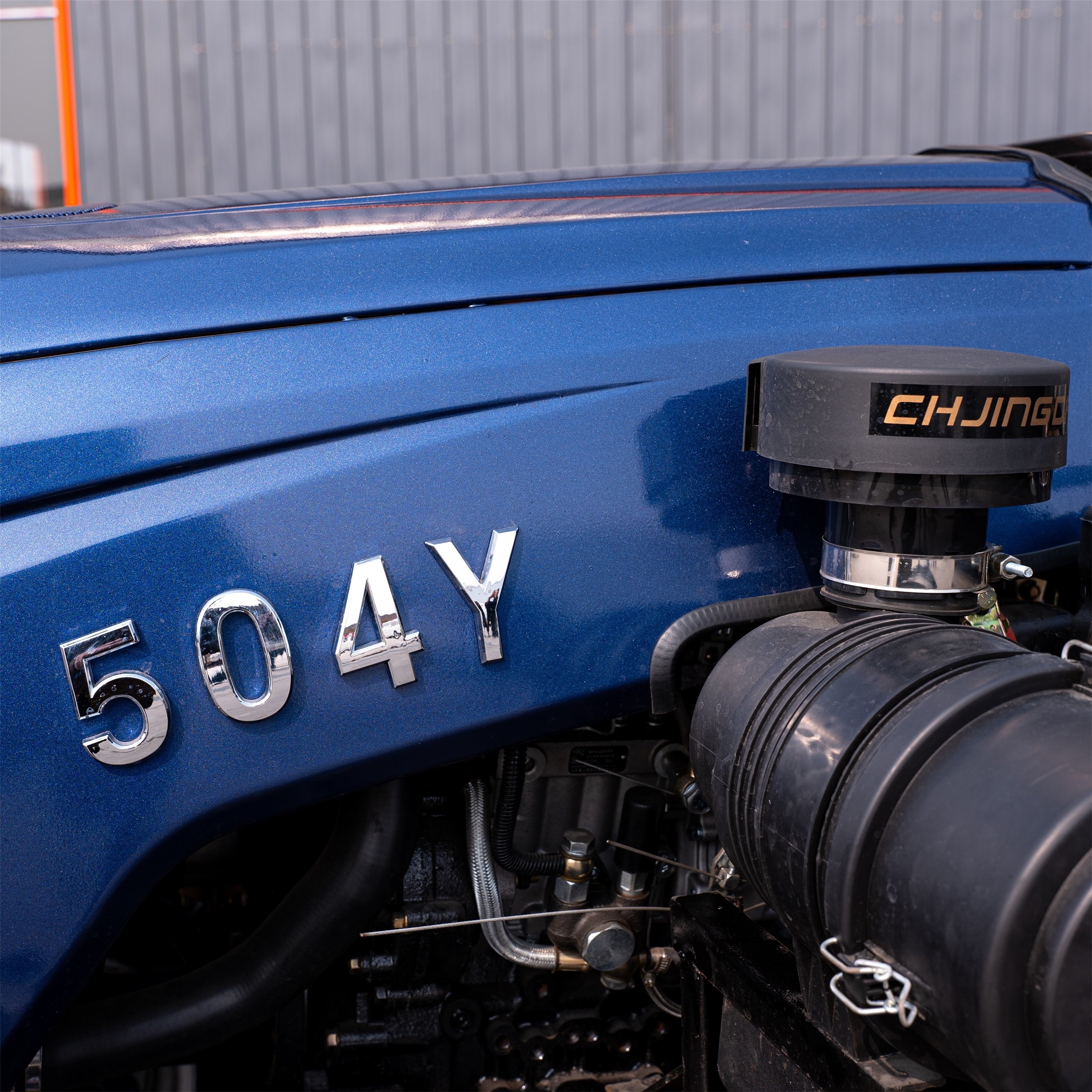 50PH 4WD Agricultural Tractor Has a Wide Range of Uses, Strong Power, Durability, Reliability and Complex Working Environment
