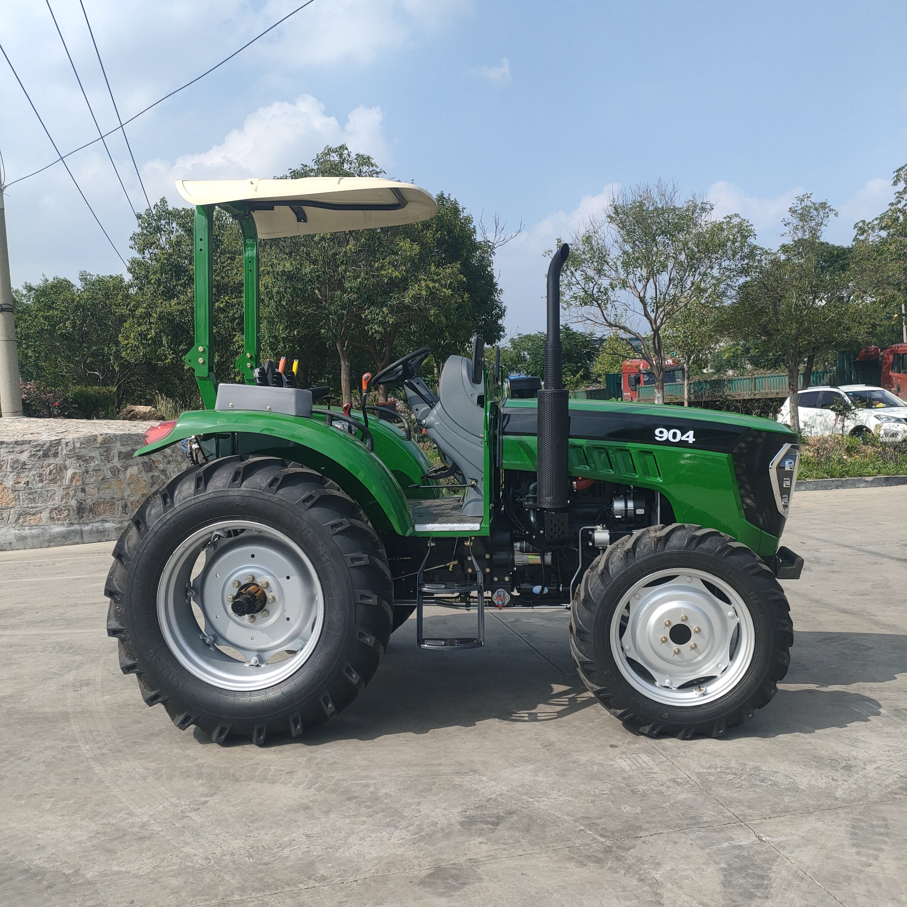 Tavol Brand 90hp Farm Agriculture Machinery 4wd Farming Tractors