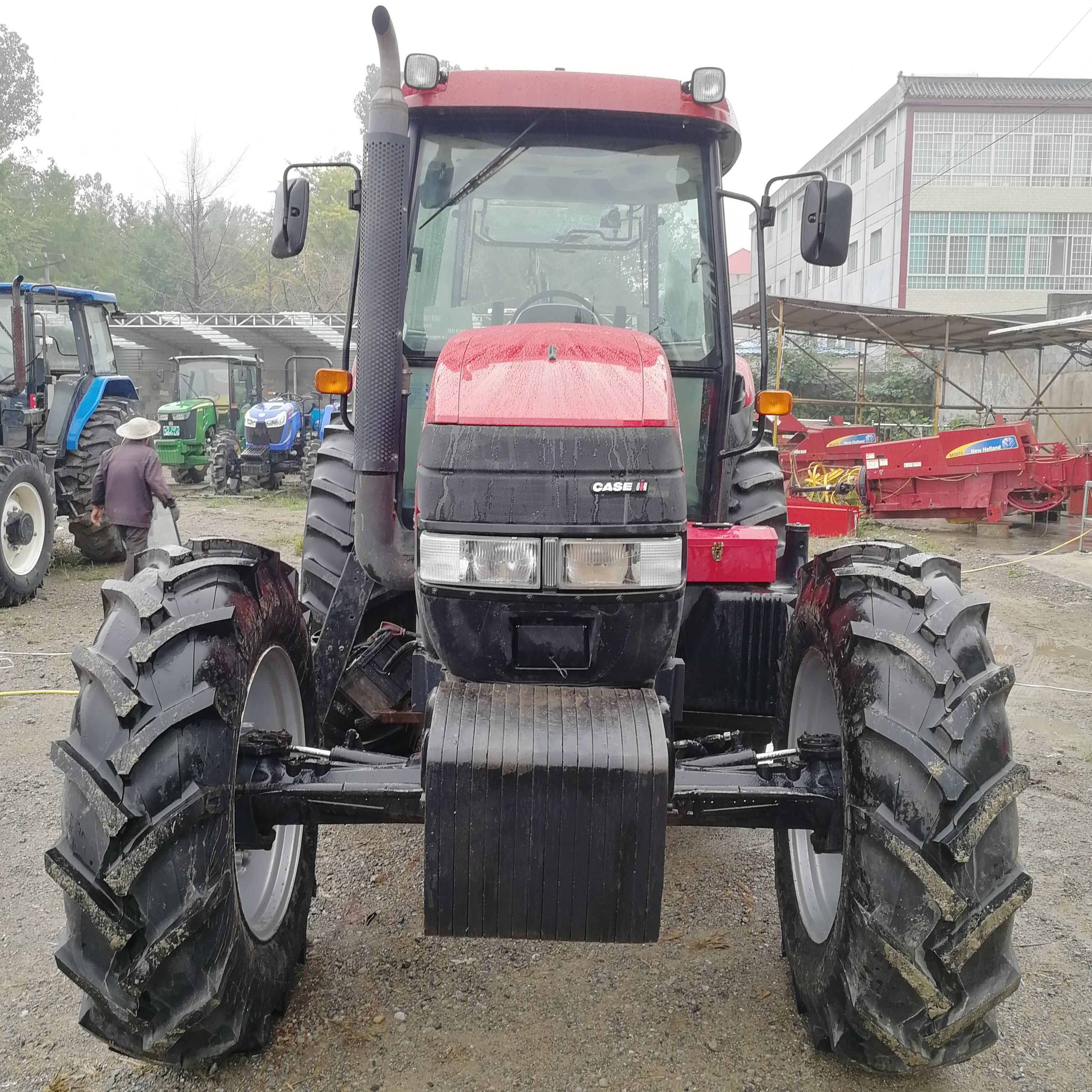 Used Tractors CASE Farmall 125A 125hp 4x4wd Farm Equipment Agricultural Machinery CASE Tractor Made in Mexico