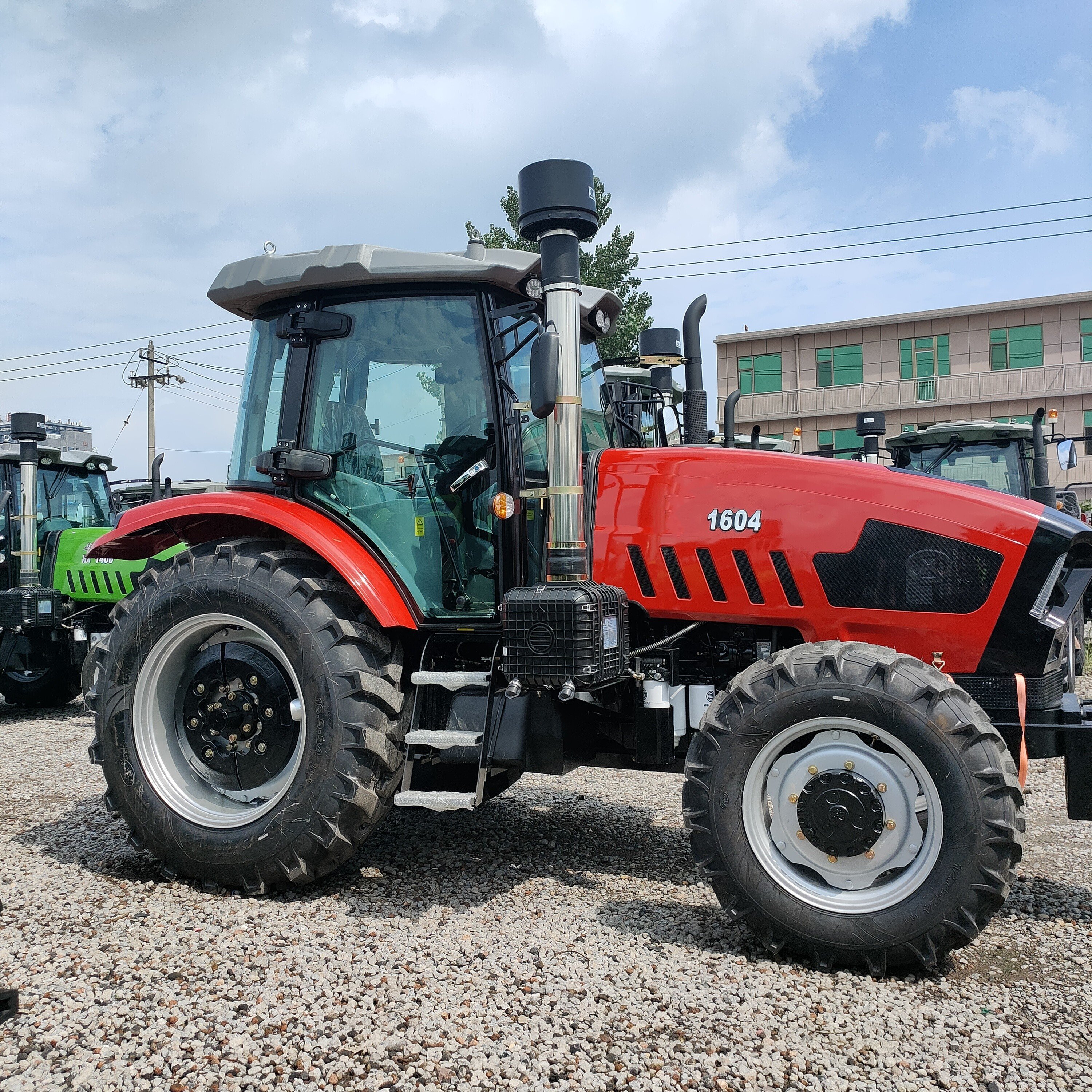 Farm Tractors 4x4 180hp AC Cabin Traktor diesel Engine Trator for Agriculture Traktor