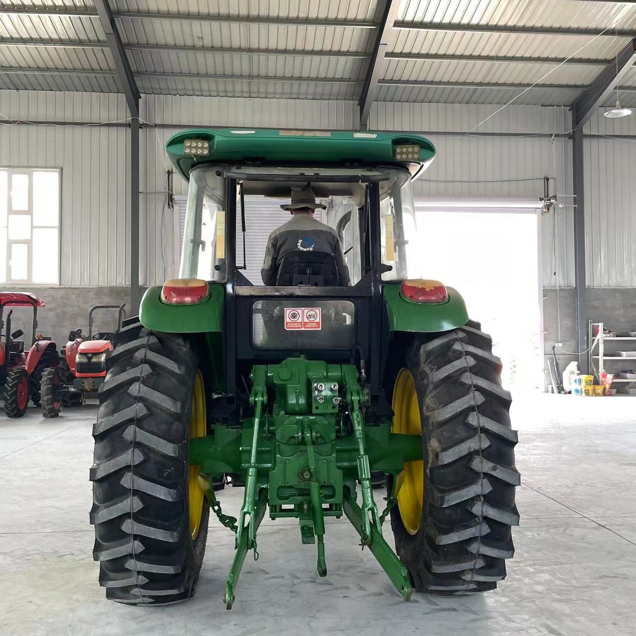 JD 1204 Suitable Price 4x4 Farming Machinery 120hp Tractor Used Farms Agriculture Tractors and Machine for Sale with Price