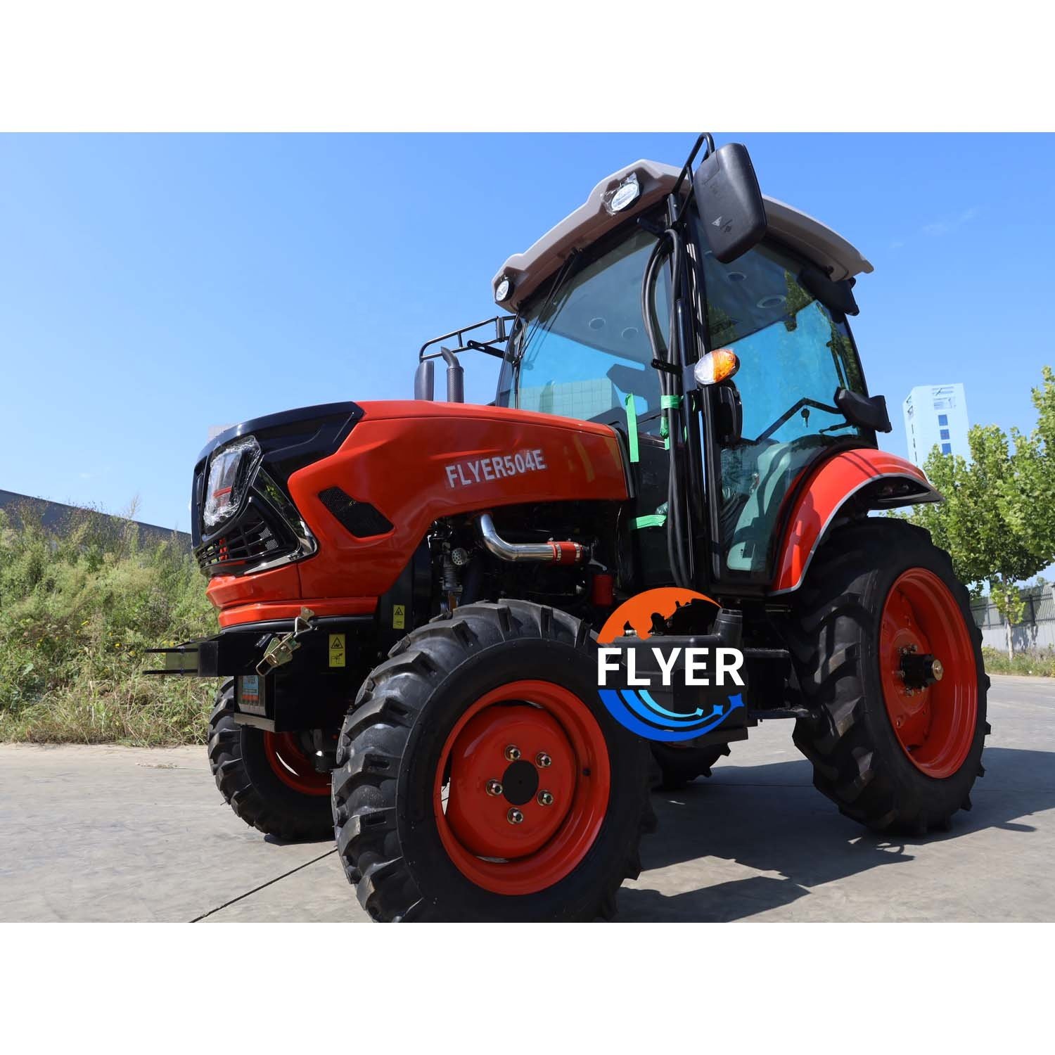 China Agricultural Tractors Small Traktor 4 Wheel Drive Farm Tractor for Sale
