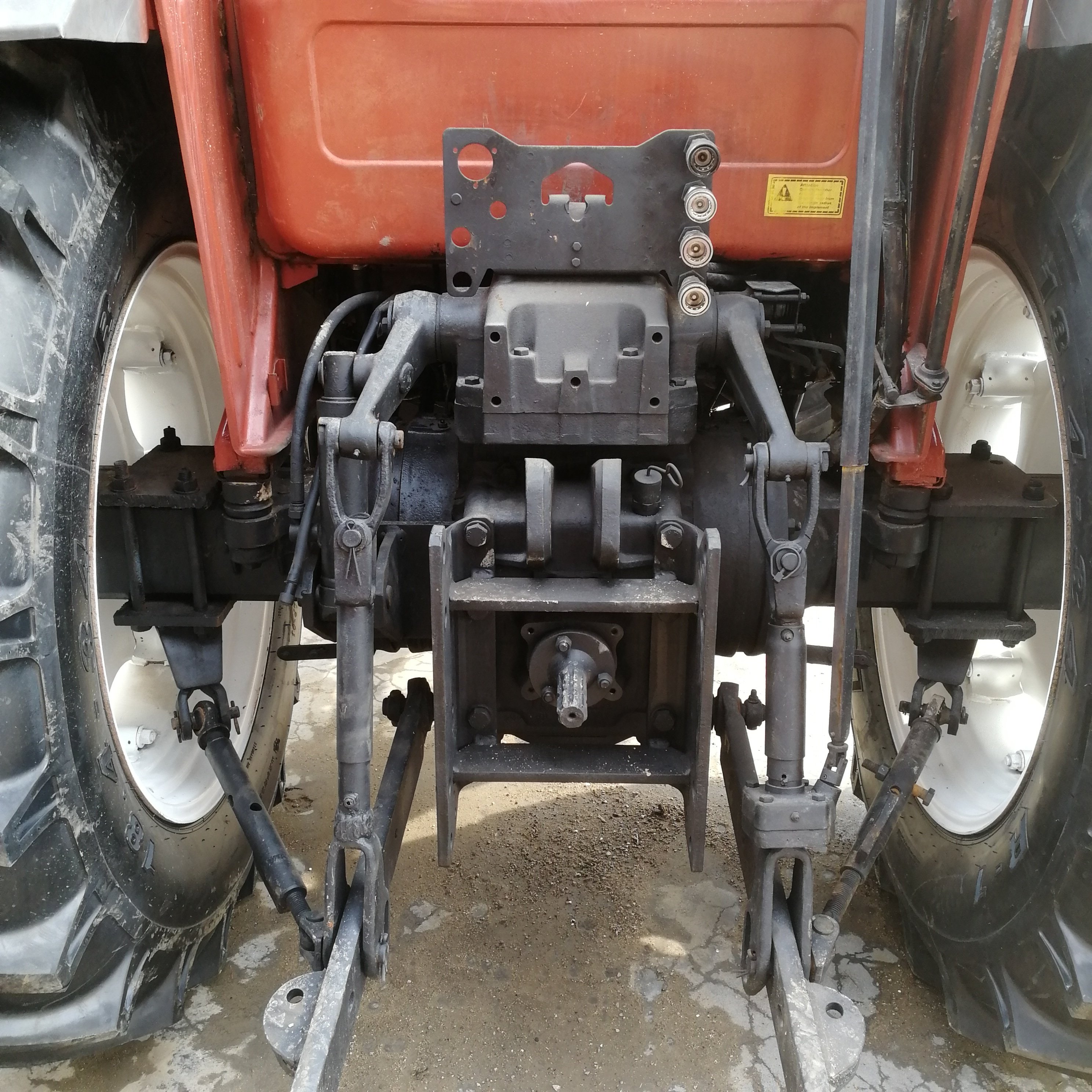 Used Tractors Fiat 110-90 110HP 4WD Wheel Farm Orchard Compact Tractor Agricultural Machinery Massey Ferguson Tractor Spares