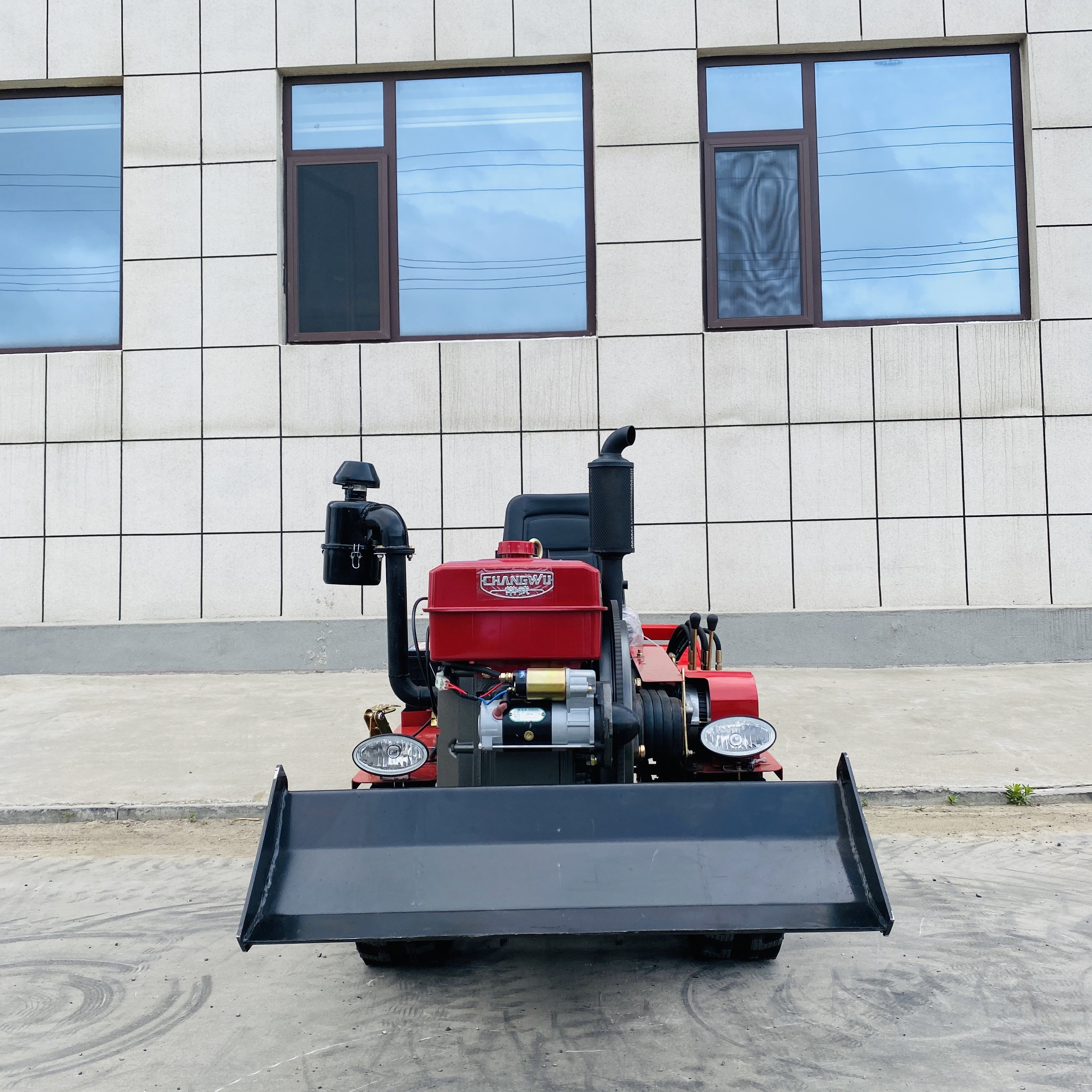 Hot Sale 25HP Diesel Crawler Tractor Mini Farm Cultivator Power Tiller with Mini Excavator Boom Agriculture with Attachments