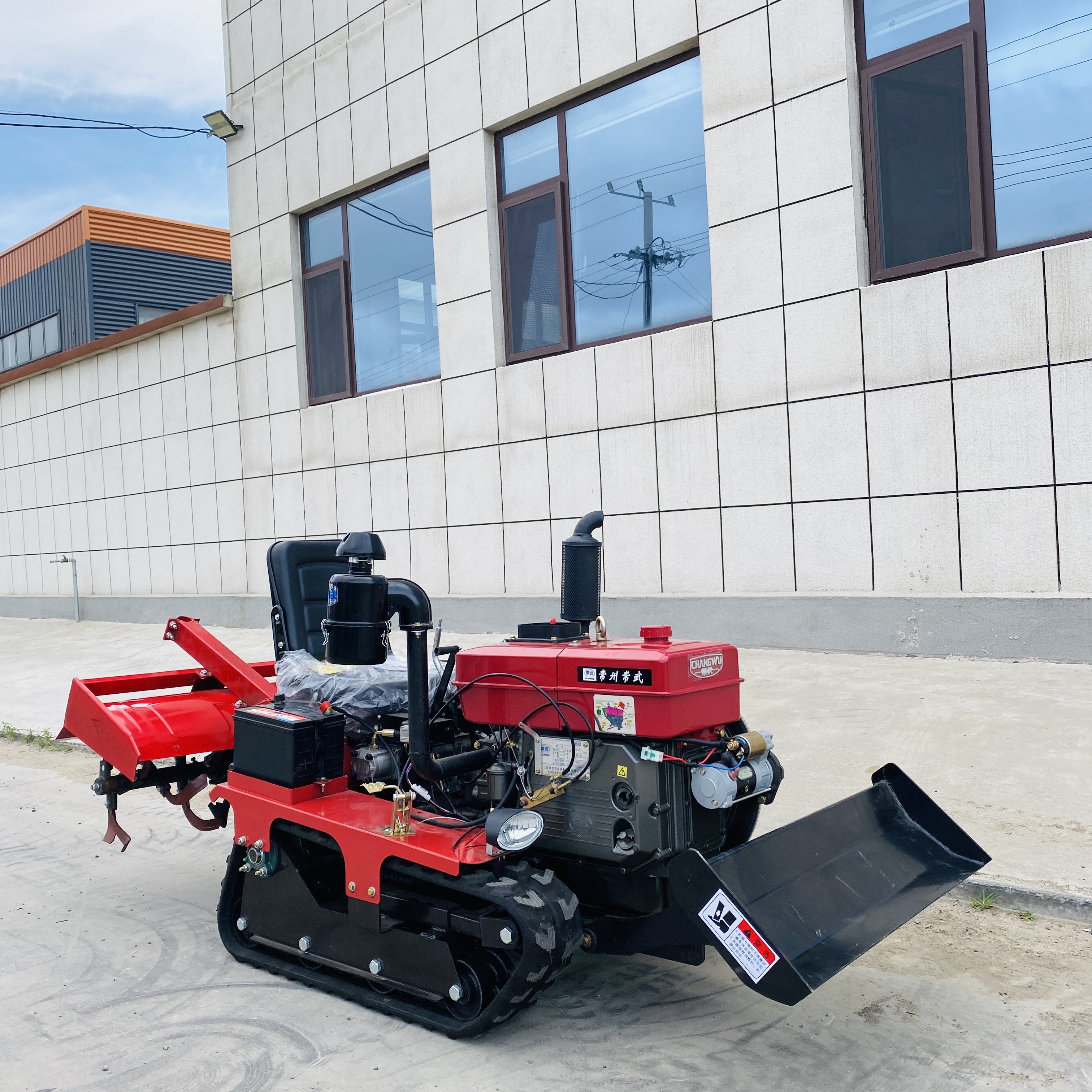 Hot Sale 25HP Diesel Crawler Tractor Mini Farm Cultivator Power Tiller with Mini Excavator Boom Agriculture with Attachments