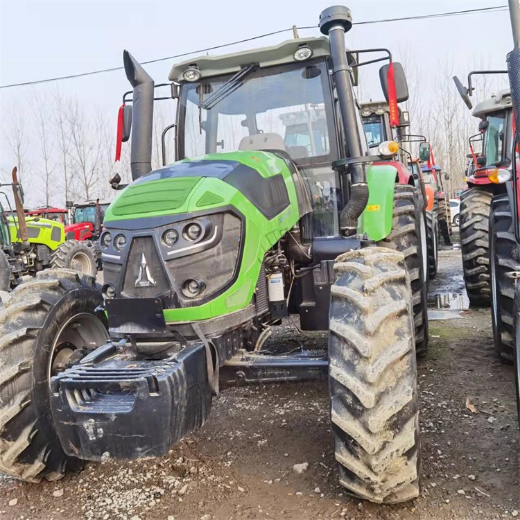 High Quality Professional Mini 4*4 180 HP Used Farm Agricultural Tractor