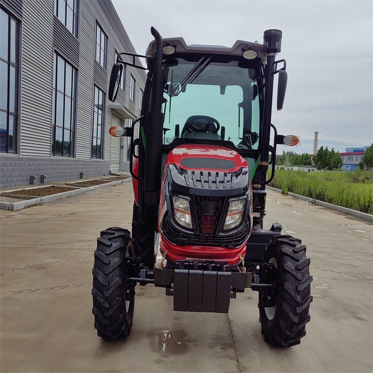 China Factory Supply 60HP Tractor Lawn Mowers Garden Tractor 3760*1550*2380 704 Four-Wheel Drive Tractor