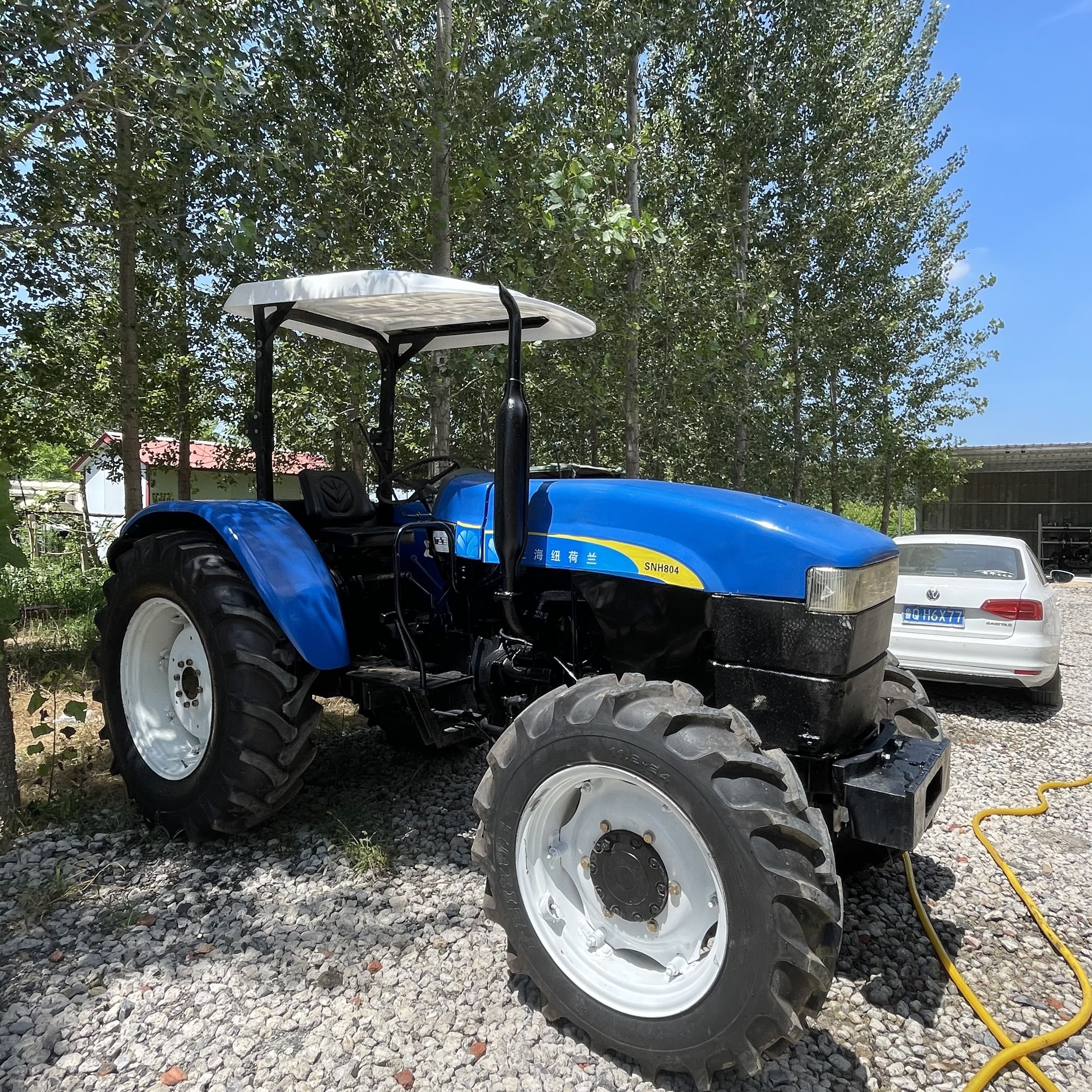 Low Noise Level Second-Hand 80hp Agricultural Machinery & Equipment with Low Tire Wear for Sale