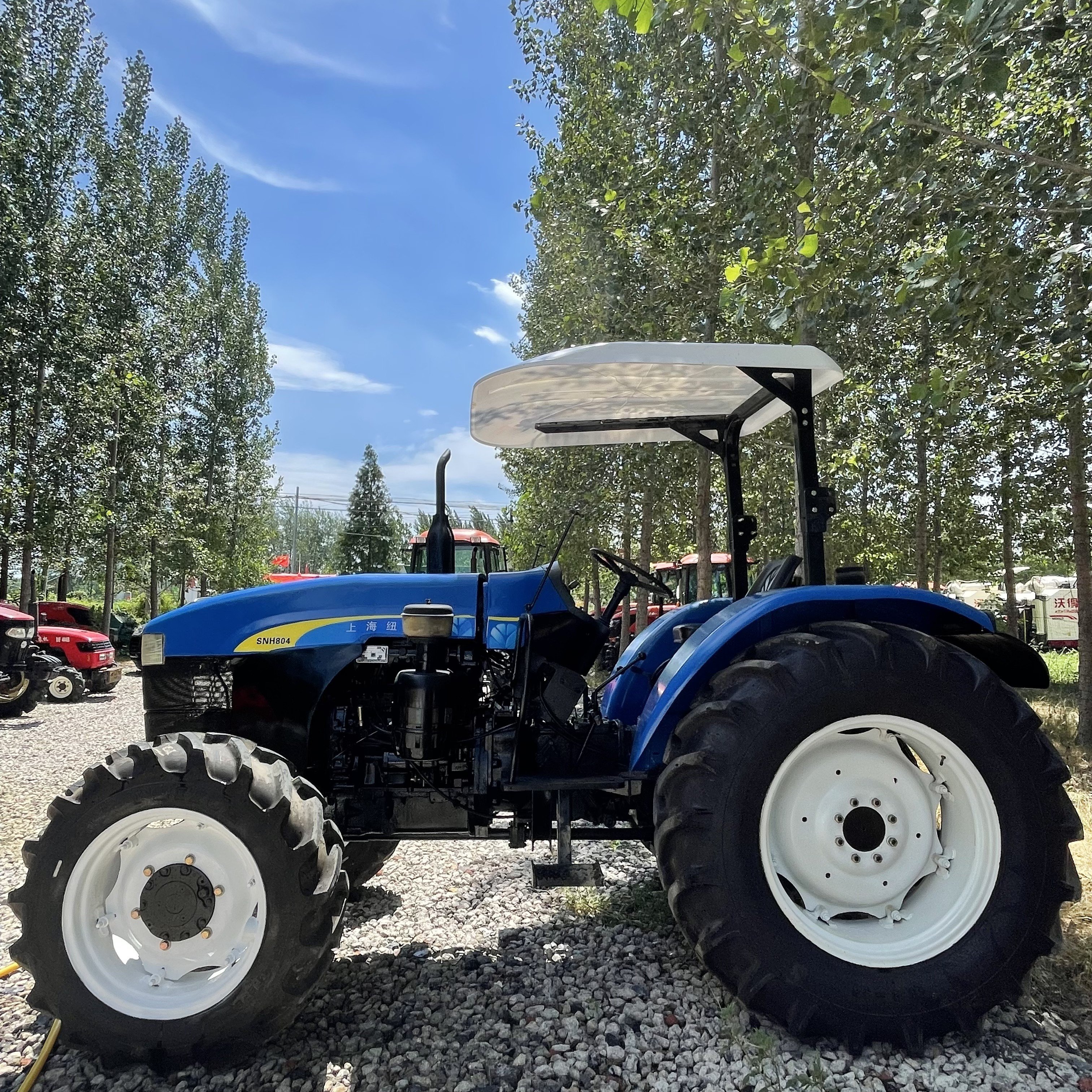 Low Noise Level Second-Hand 80hp Agricultural Machinery & Equipment with Low Tire Wear for Sale