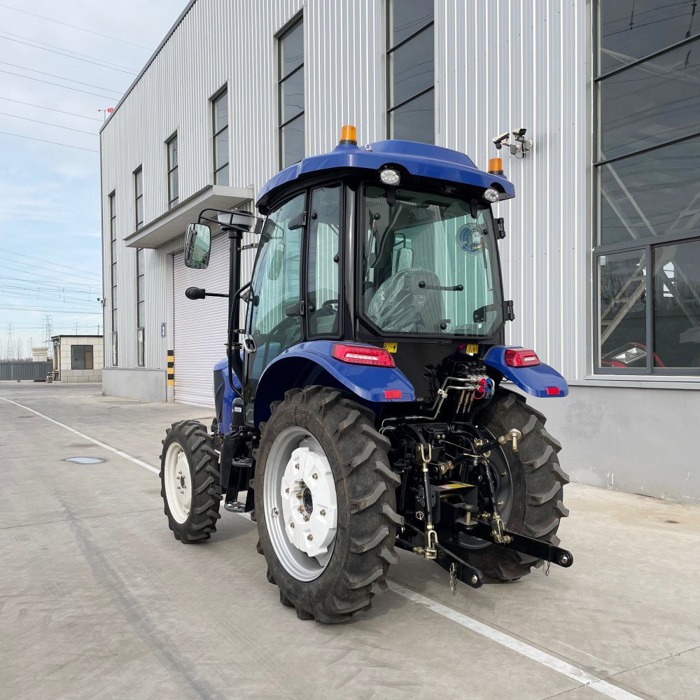50 Horsepower 4-wheel Drive High-quality Tractor Has Powerful Power and Can Run Worry-free in the Farmland
