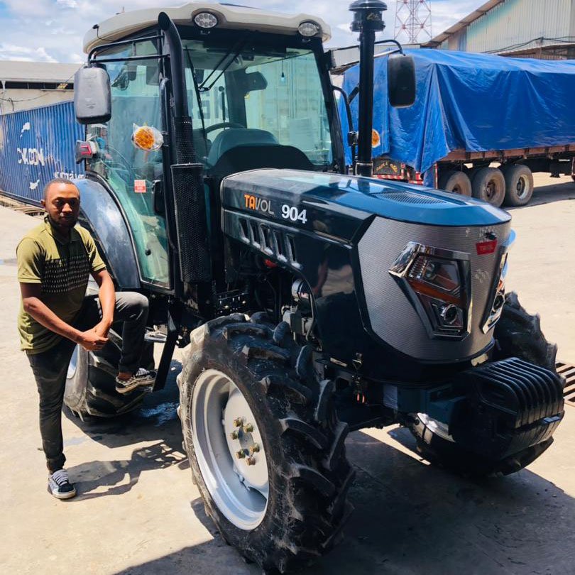 Hot Sale 90hp Strong Power 904 Air Conditioning Wider Radial Tire Agricultural Machinery Wheel Tractor for Sale