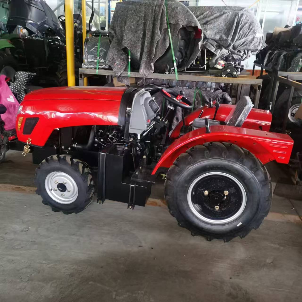 Hot Sale 4x4 120hp Compact Farm Agriculture Tractors New & Used Diesel Engine Long Service Life YTO Motor 4WD Wheel Tractor