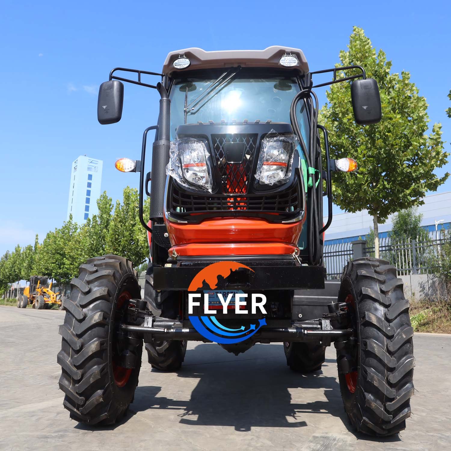 Cheap Small Farm Tractor 30HP 4x4 Drive Farming Middle Traktor Agricolo Farming Tractors with Cabin for Sale