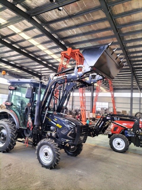 50hp Wheel Tractor 4wd Farm Tractor with Trailer Front Loader Tractors Backhoe for Agriculture Tracteur Agricole Traktor