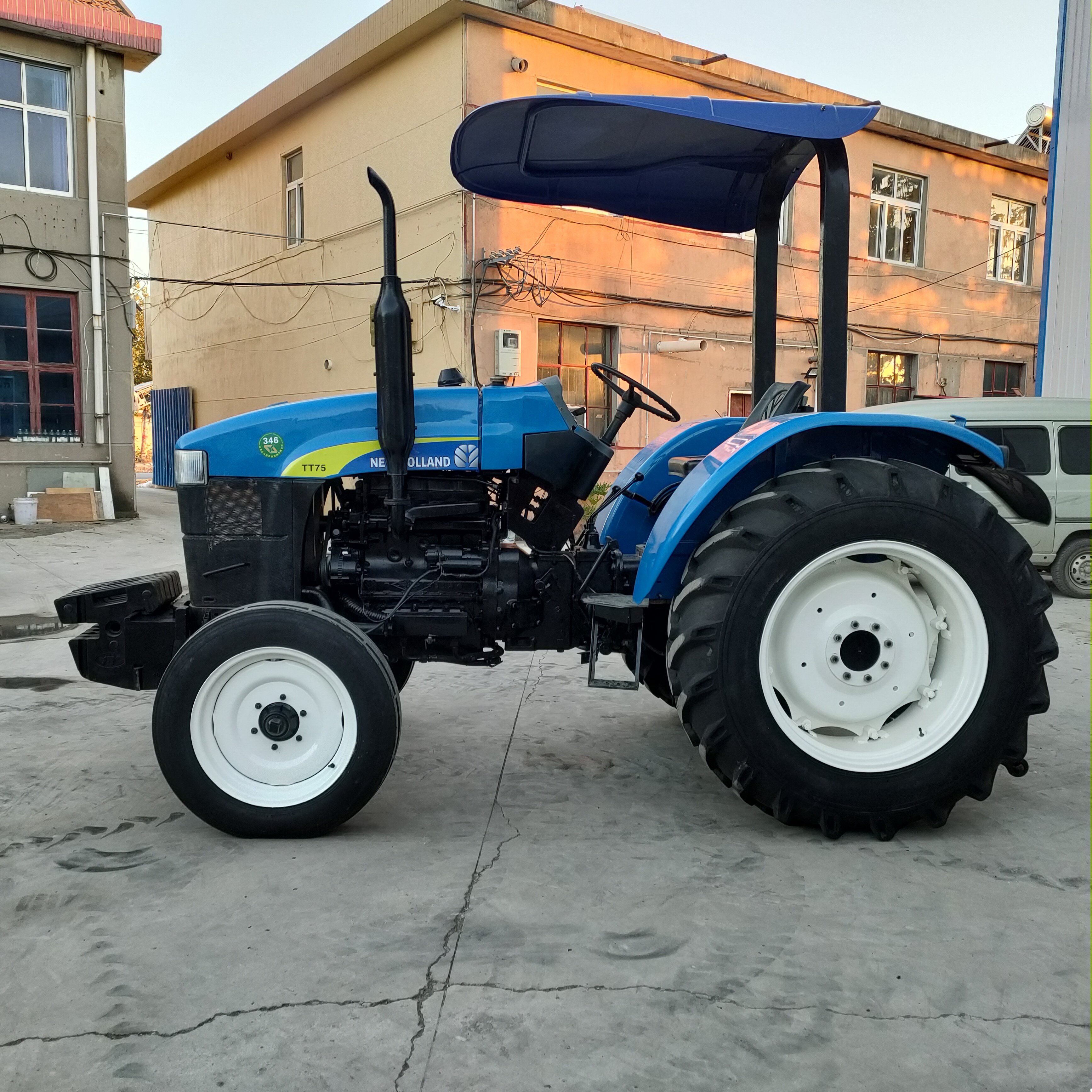 Used Original TT75 75HP 2WD Tractors for Agriculture Second-hand New Hollands Used Tractor