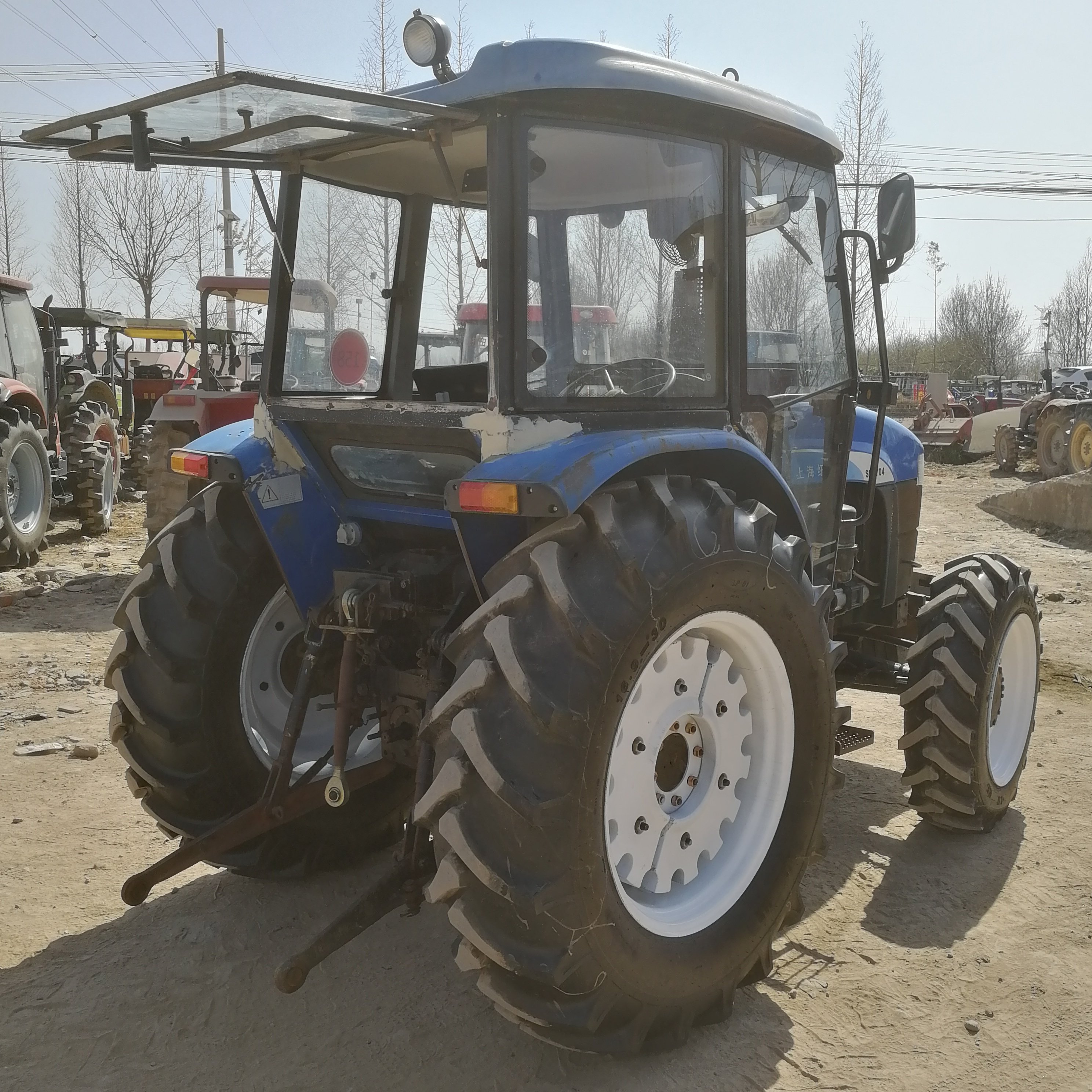 Used Tractors Nw Holland SNH704 70hp 4x4wd Farm Equipment Agricultural Machinery Small Mini Compact Tractor Front End Loader