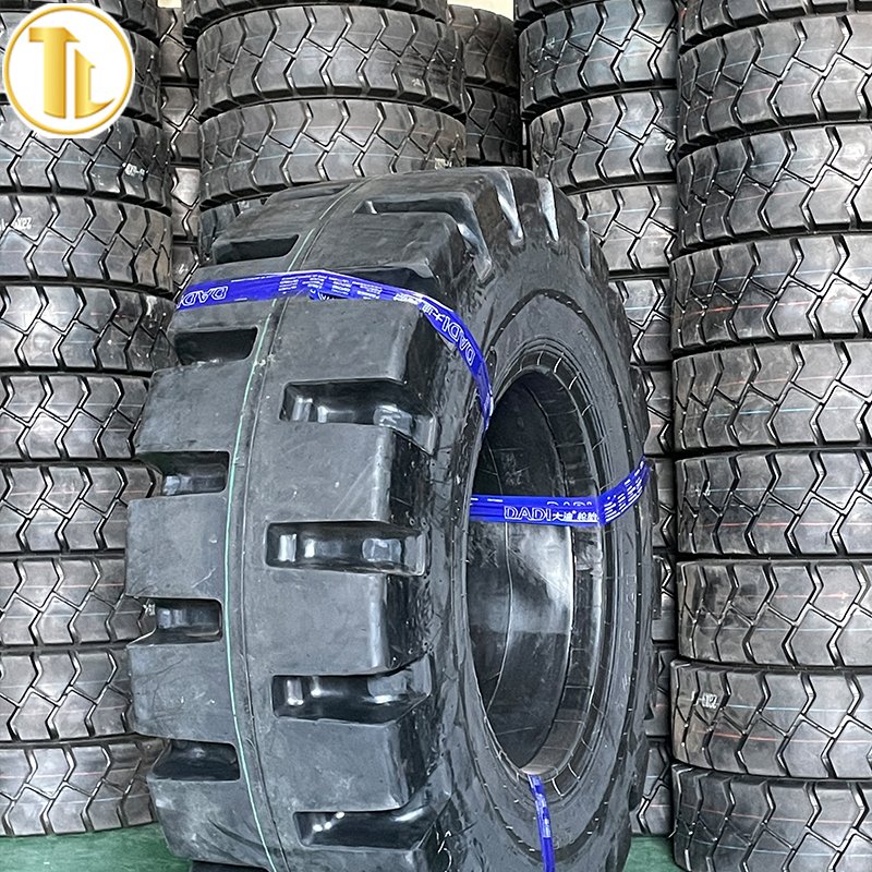 China Off-The-Road E3/L3 Articulated Dumpers Backhoe Loader Grader 26.5R25 OTR Radial Tyre Tire