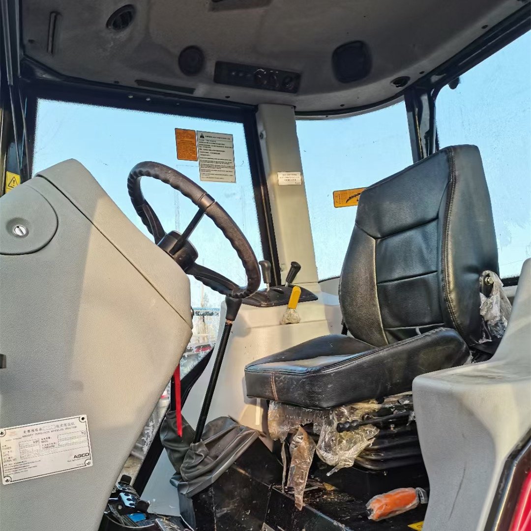 120HP Massey Ferguson Uses Four Wheel Tractor Second Hand Used Farm Tractor