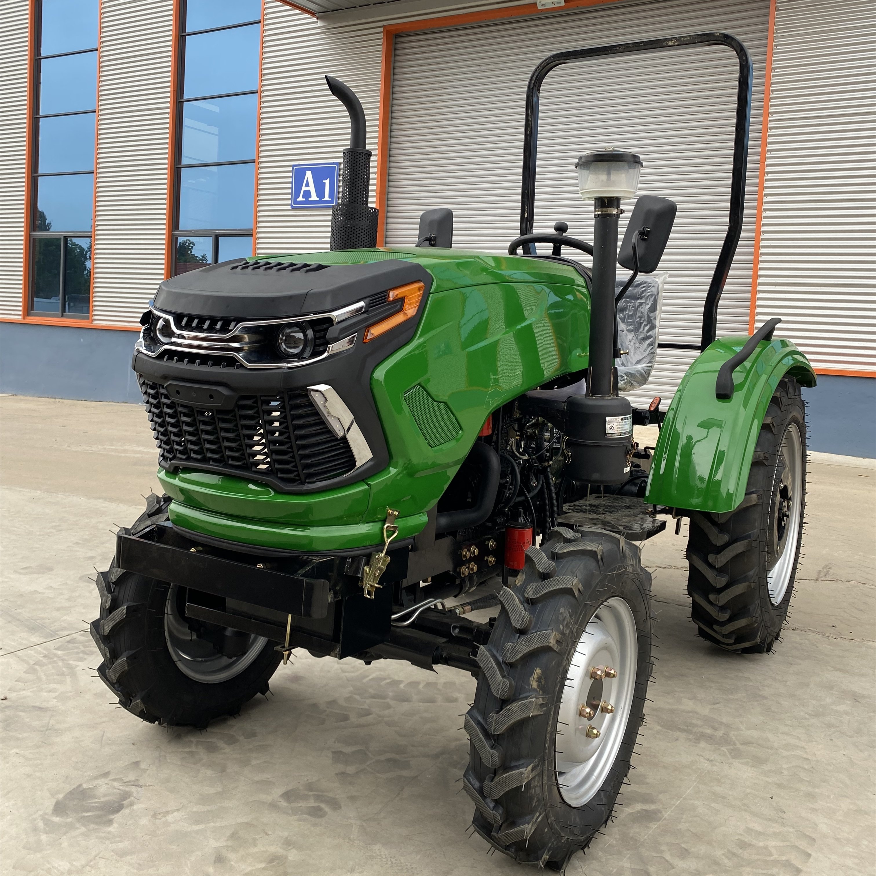 Agricultural Tractor Hitch Guidance Forestry Tractor Heavy-Duty Field Tractor
