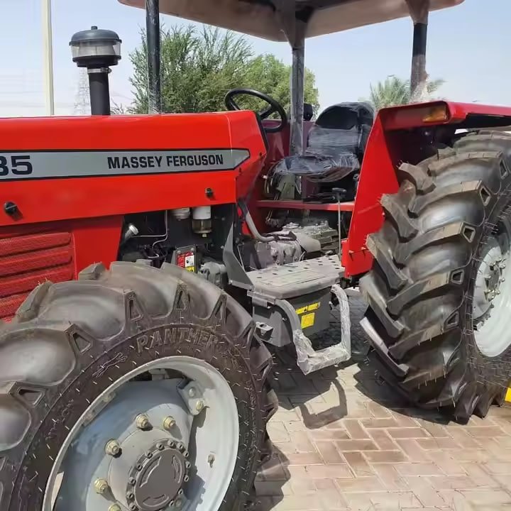 Massey Ferguson 455 MF 385 MF 390 4X4 Kubota Engine Walking Tractor Mini Agricultural Machinery for Farm Use 4WD