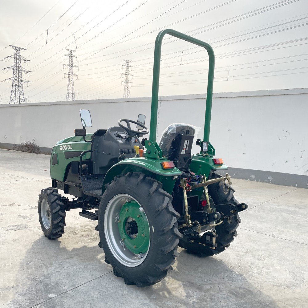 Compact 254ET Mini 4x4 Electric Starter Tractor Small Farm Machine 25HP
