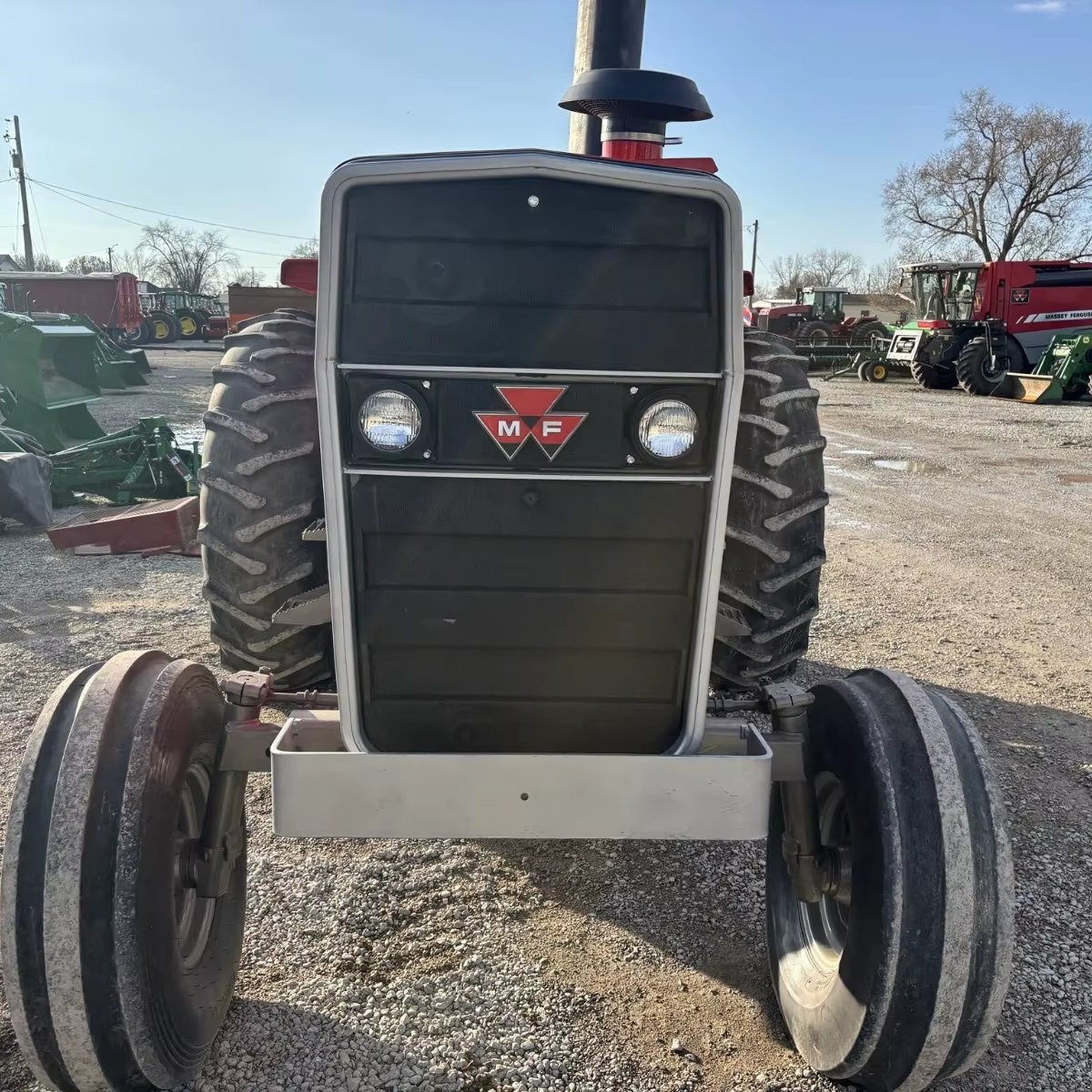 Used Tractor Massey Ferguson MF1135 120hp Farm Tractors 4wd Agricultural Machinery MF185 MF290 MF385 RC Two Wheel Tractor