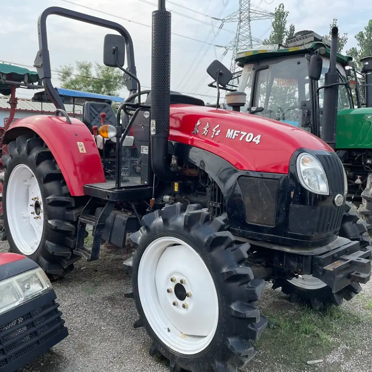 Wholesale Farm Tractor YTO-704 Small Tractors Mf704 70hp Agricultural Farm Tractor With Disc Plough