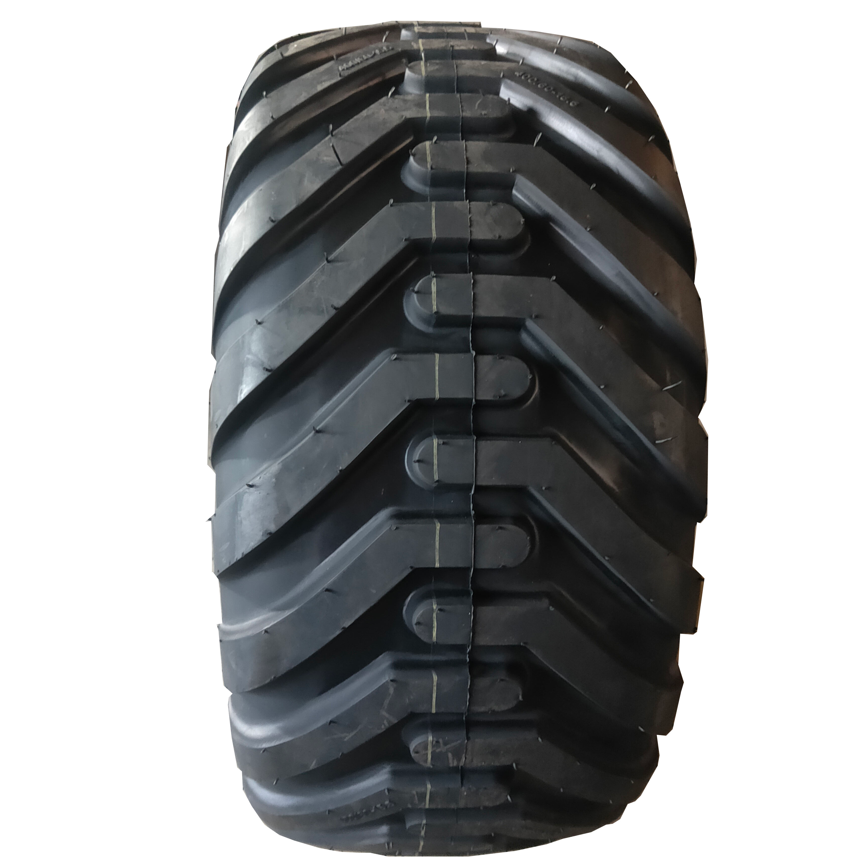 400/60-15.5 Agricultural Implement Tire with Unique Tread Compound Design Resists Punctures